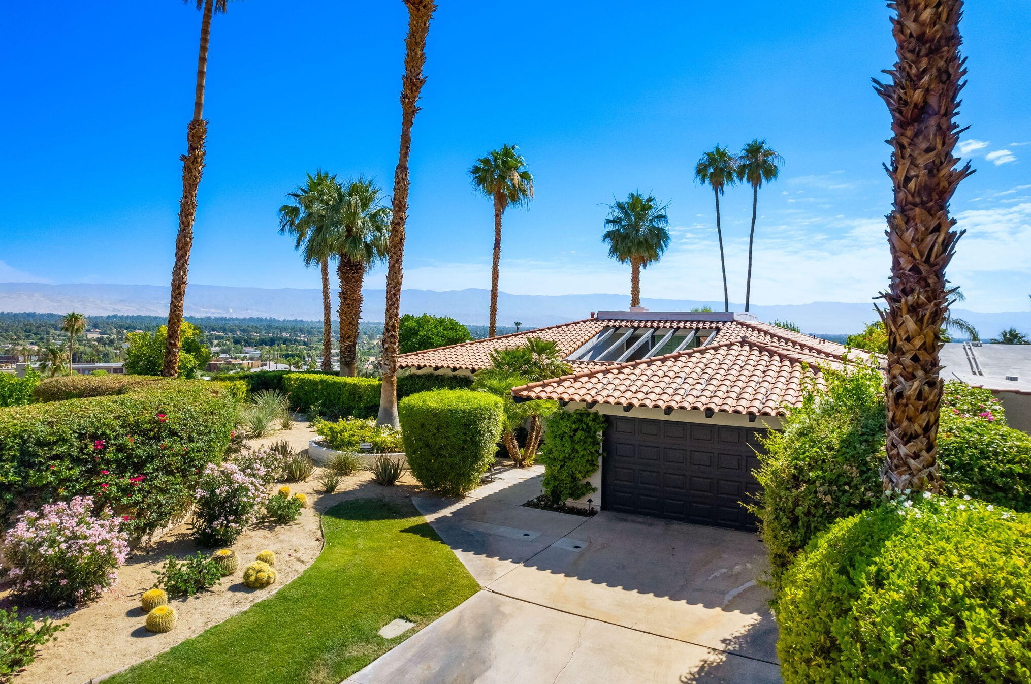 40025 Paseo Entrada, Rancho Mirage, CA 92270