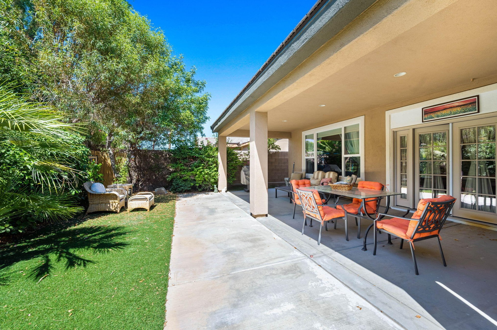 81160 Victoria Ln, La Quinta CA  92253-9351 exterior