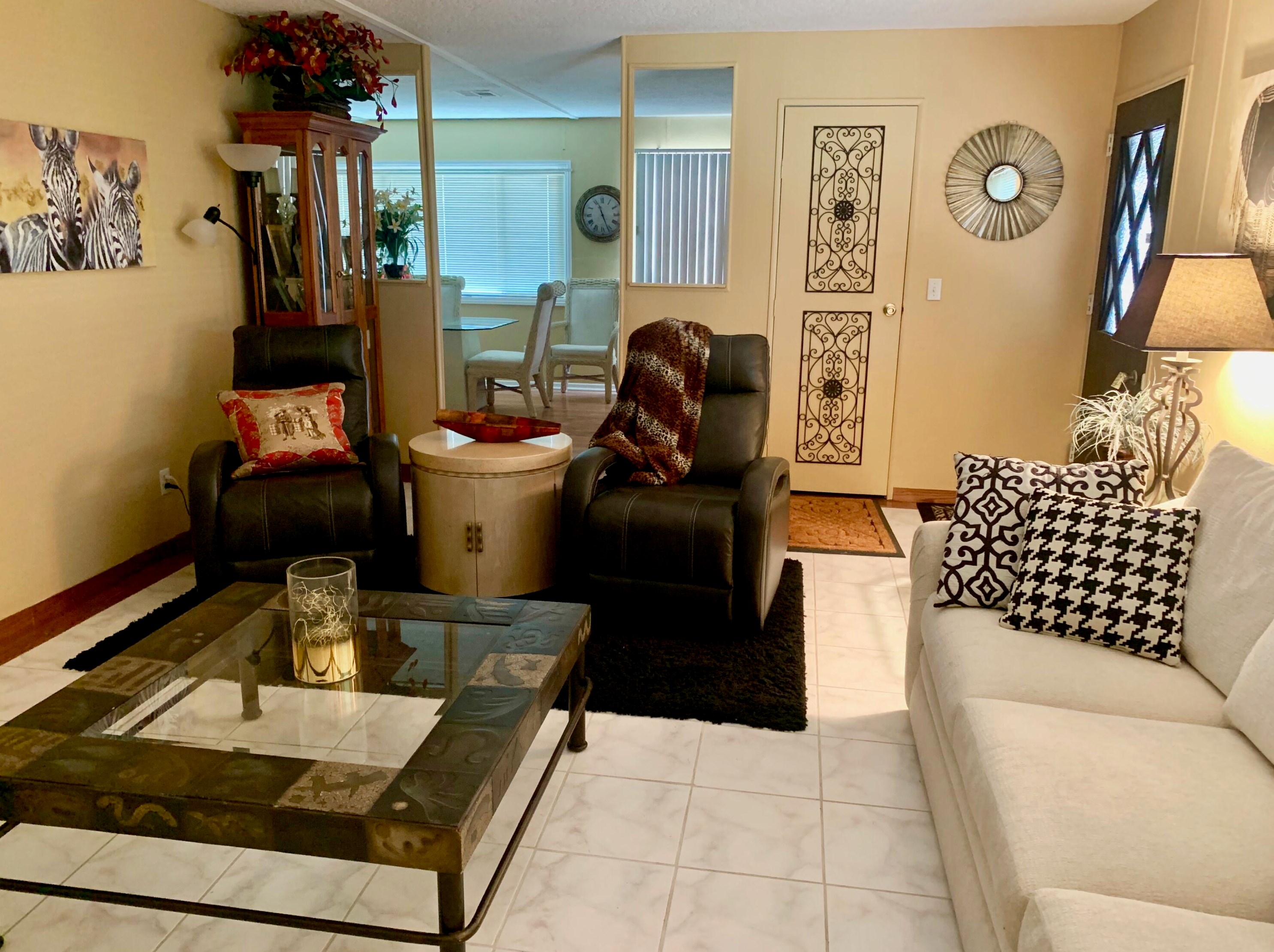 33332 Tubac Trl, Thousand Palms CA  92276-3943 exterior