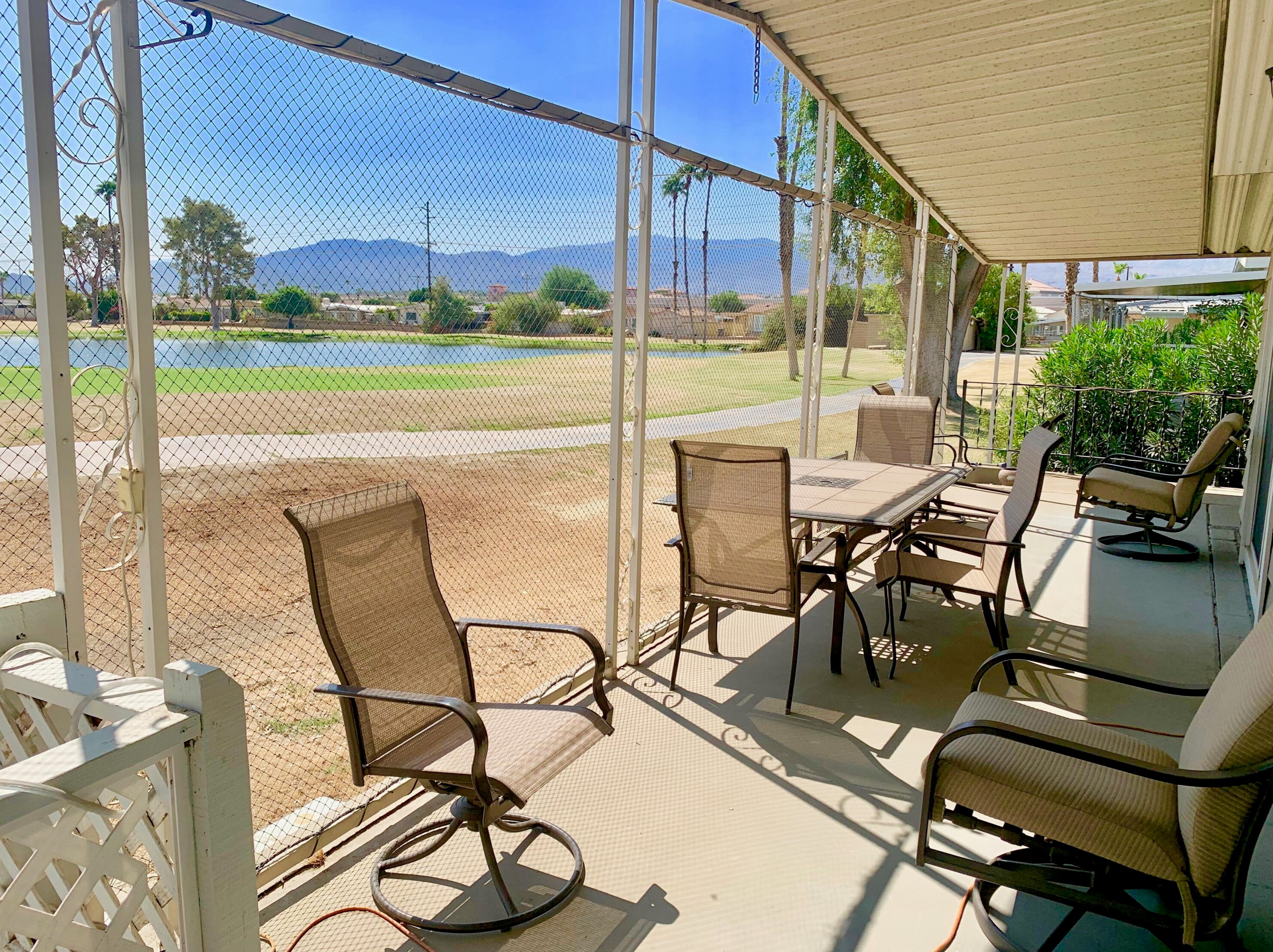 33332 Tubac Trl, Thousand Palms CA  92276-3943 exterior