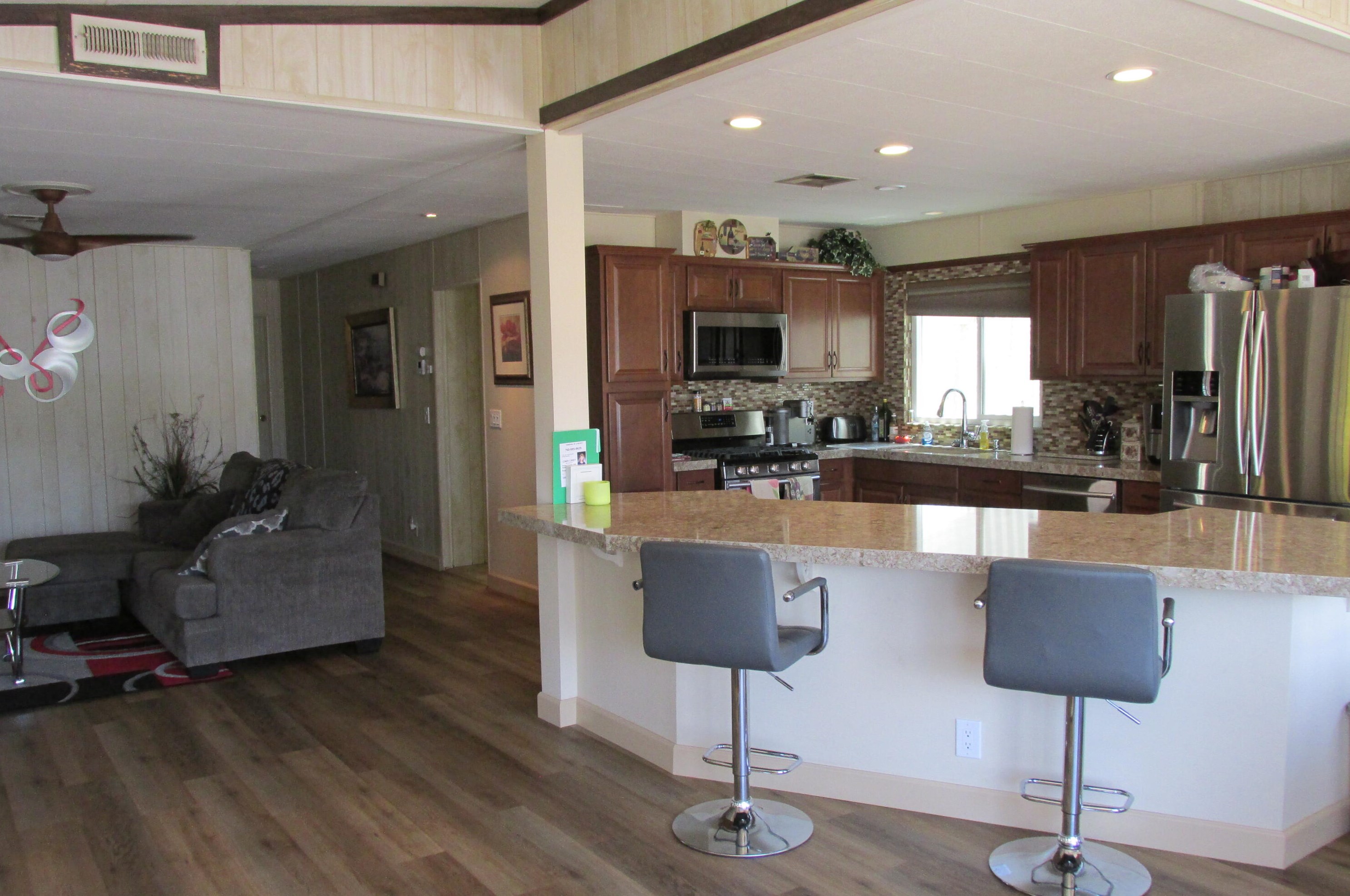 74592 Nevada Cir, Palm Desert, CA 92260-2237
