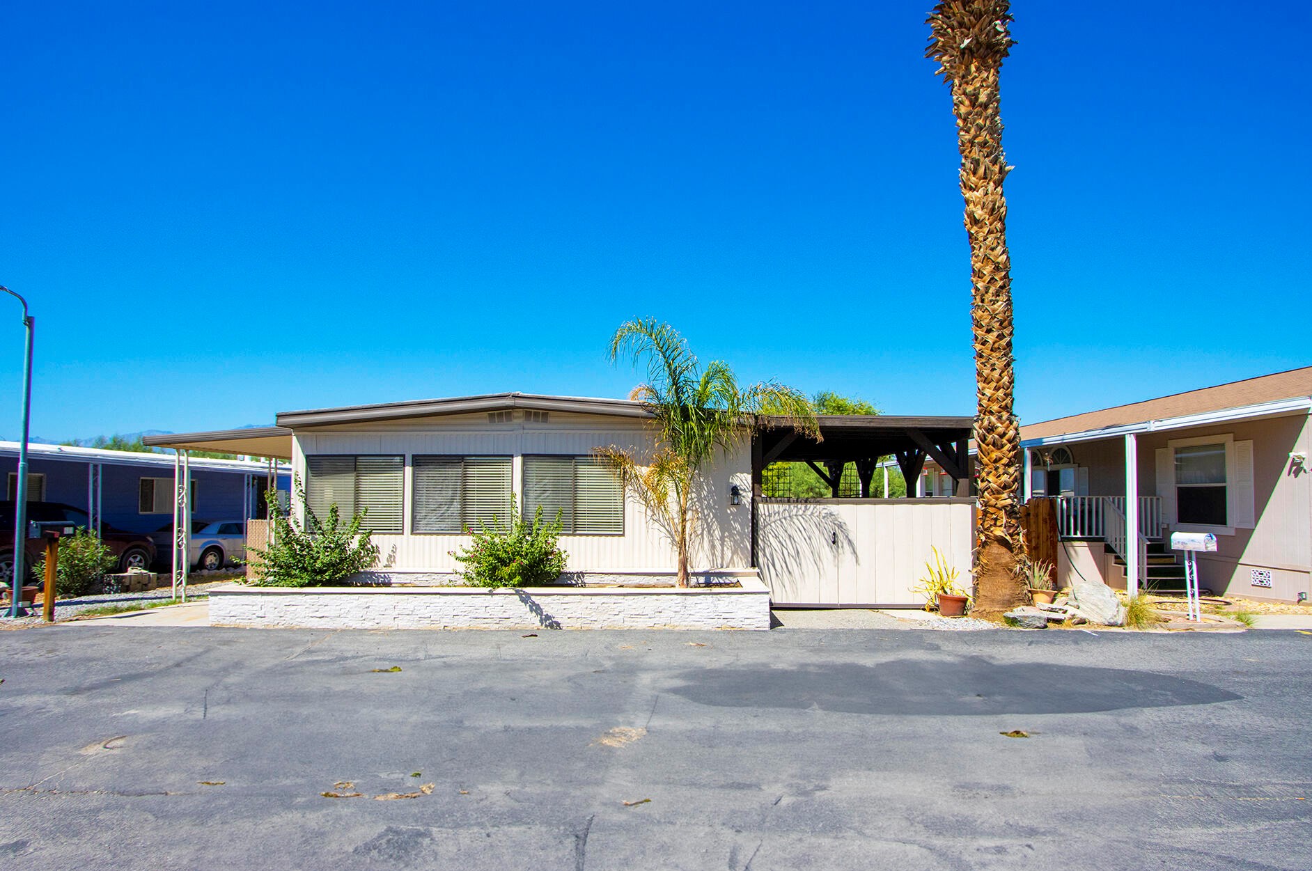 70875 Dillon Rd #19, Desert Hot Springs, CA 92241