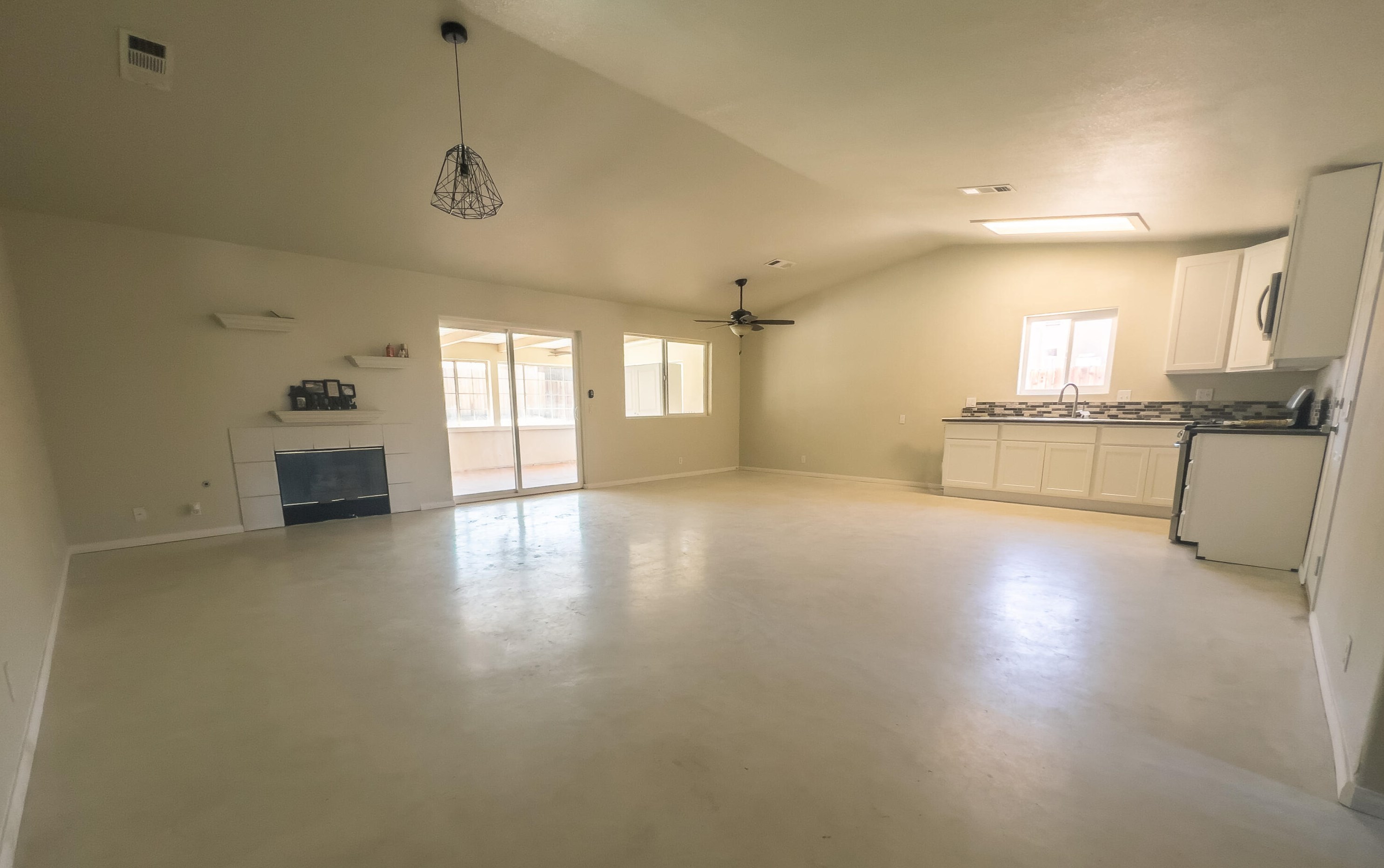 73271 Guadalupe Ave, Palm Desert, CA 92260-2863