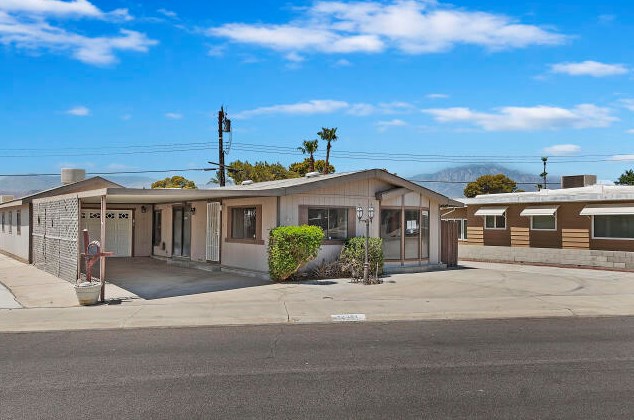 32381 San Miguelito Dr, Thousand Palms, CA 92276-2710