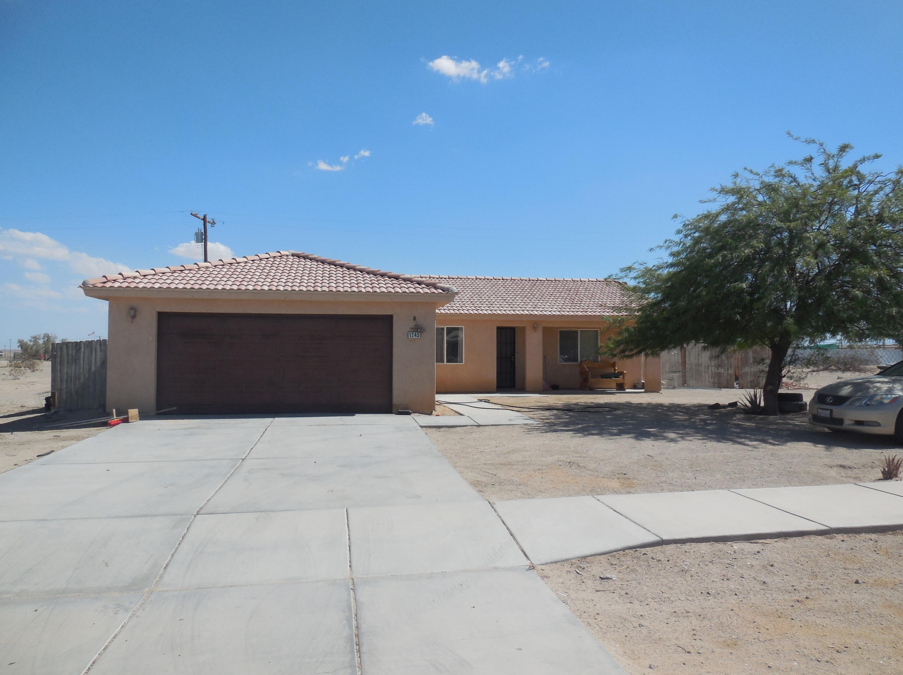 1245 Diamond Ave, Thermal, CA 92274