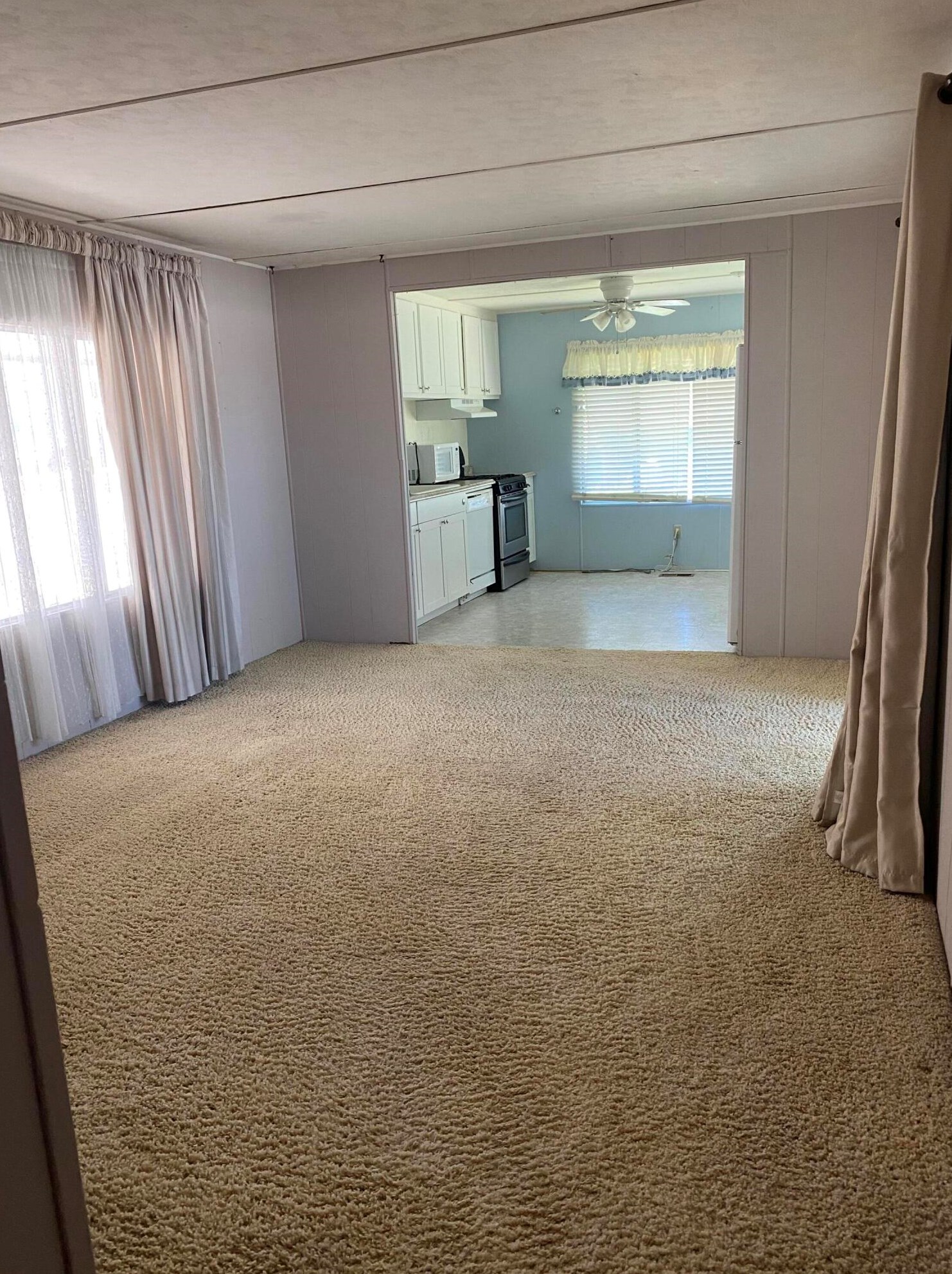 14 Lazy B Dr, Palm Desert, CA 92260