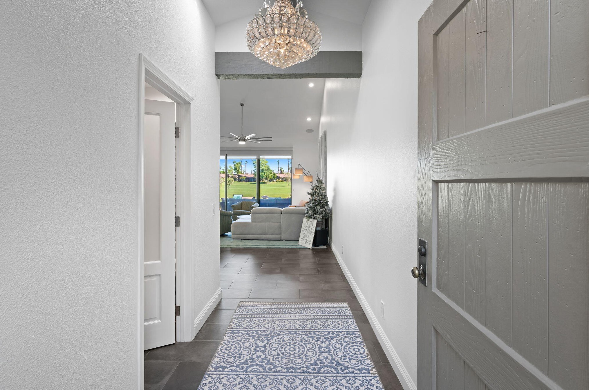 126 Old Ranch Rd, Palm Desert, CA 92211-3210