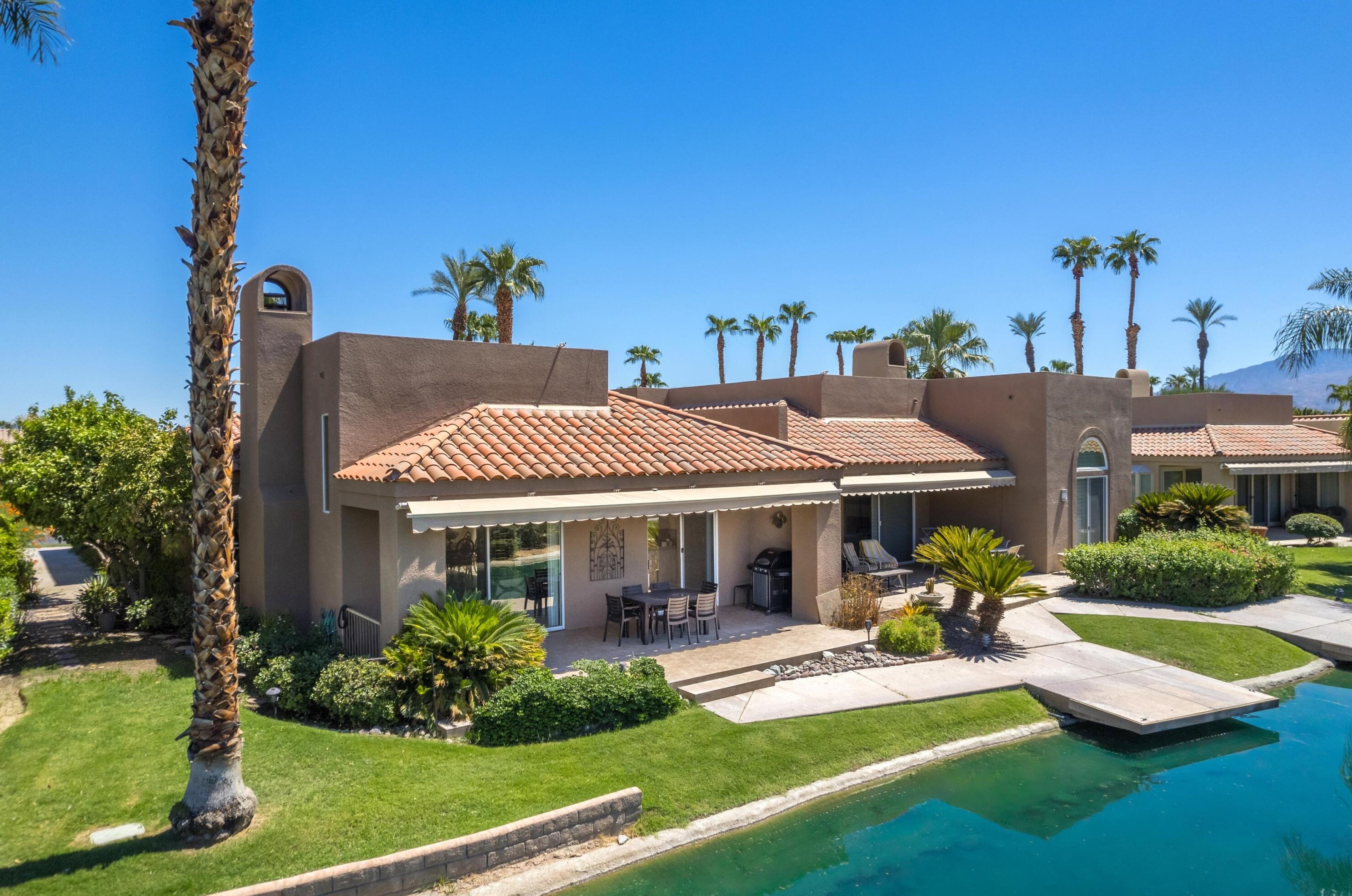 107 Lakeshore Dr, Rancho Mirage, CA 92270