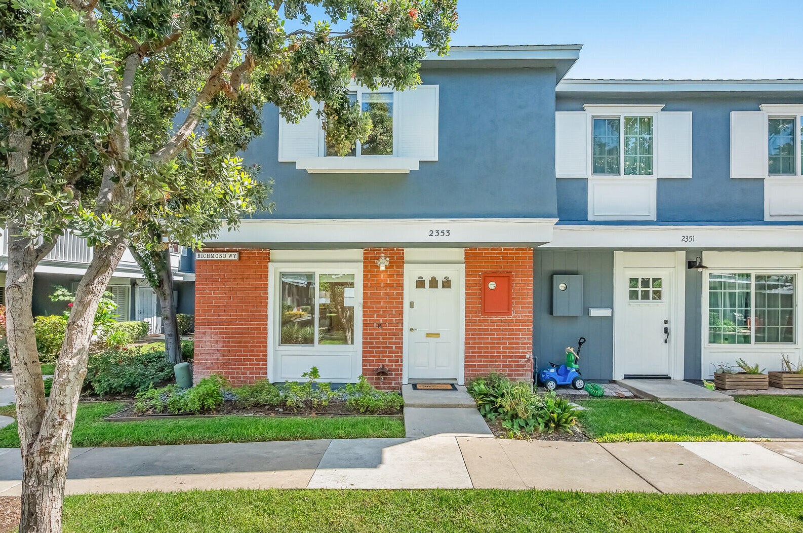 2353 Richmond Way, Costa Mesa, CA 92626-6538