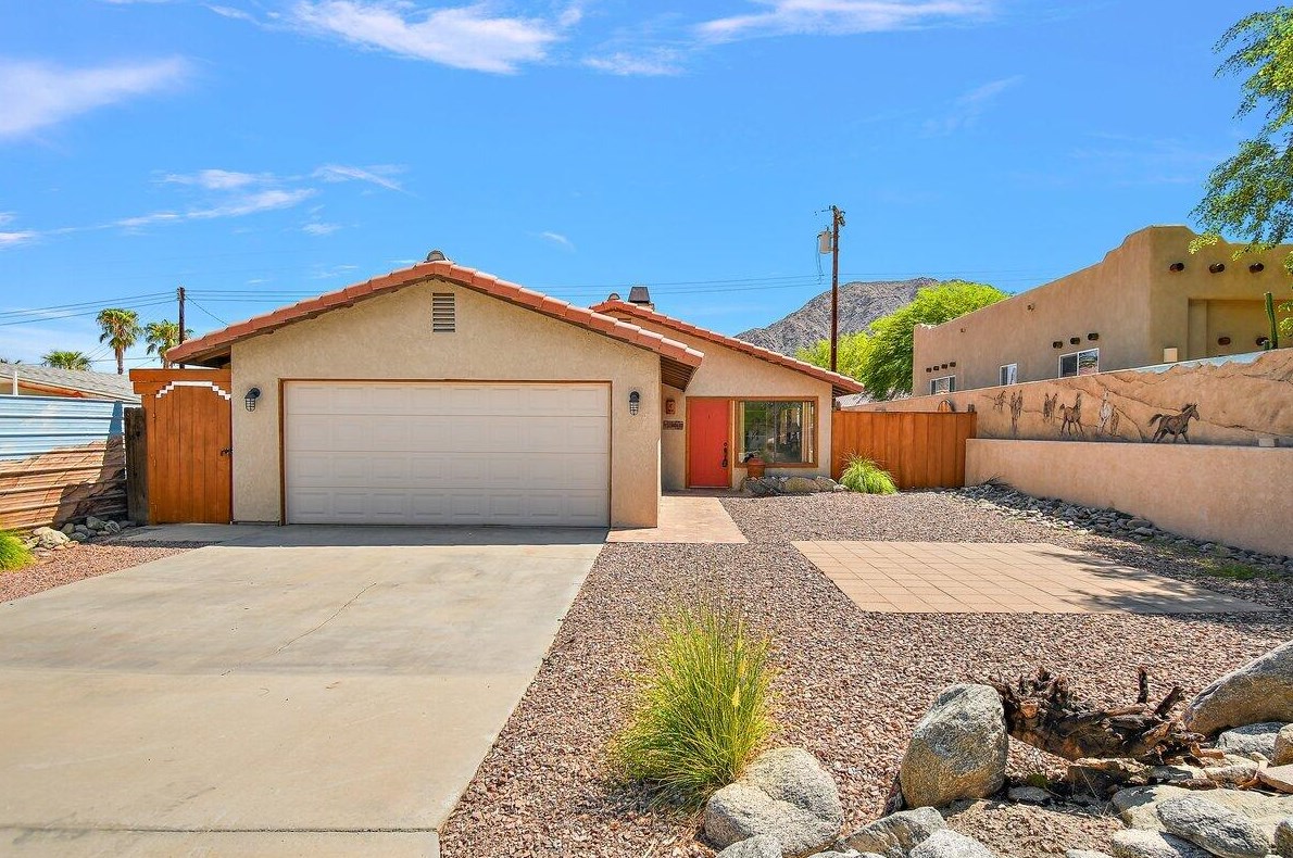 54560 Avenida Juarez, La Quinta, CA 92253