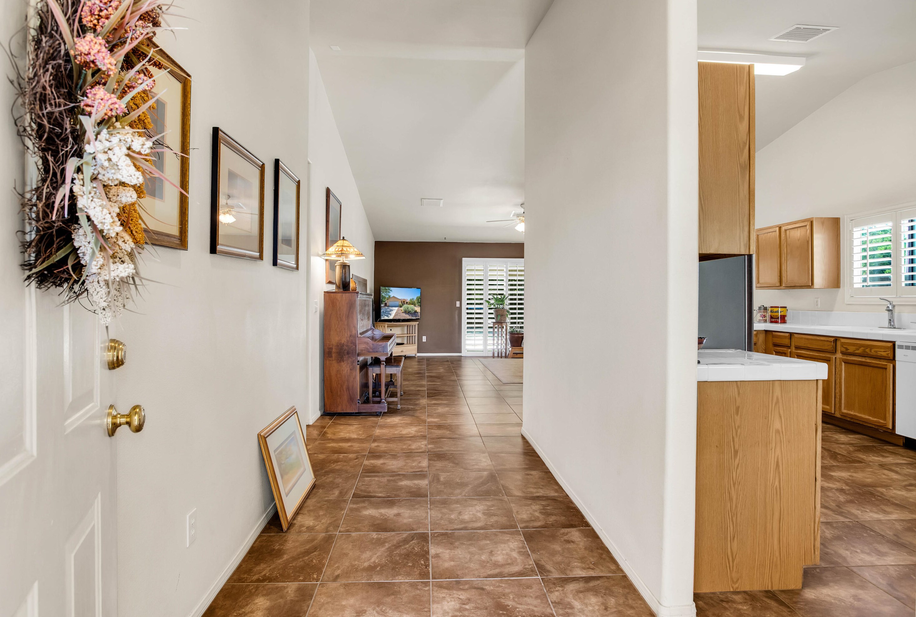 68175 Alcita Rd, Cathedral City, CA 92234-5291