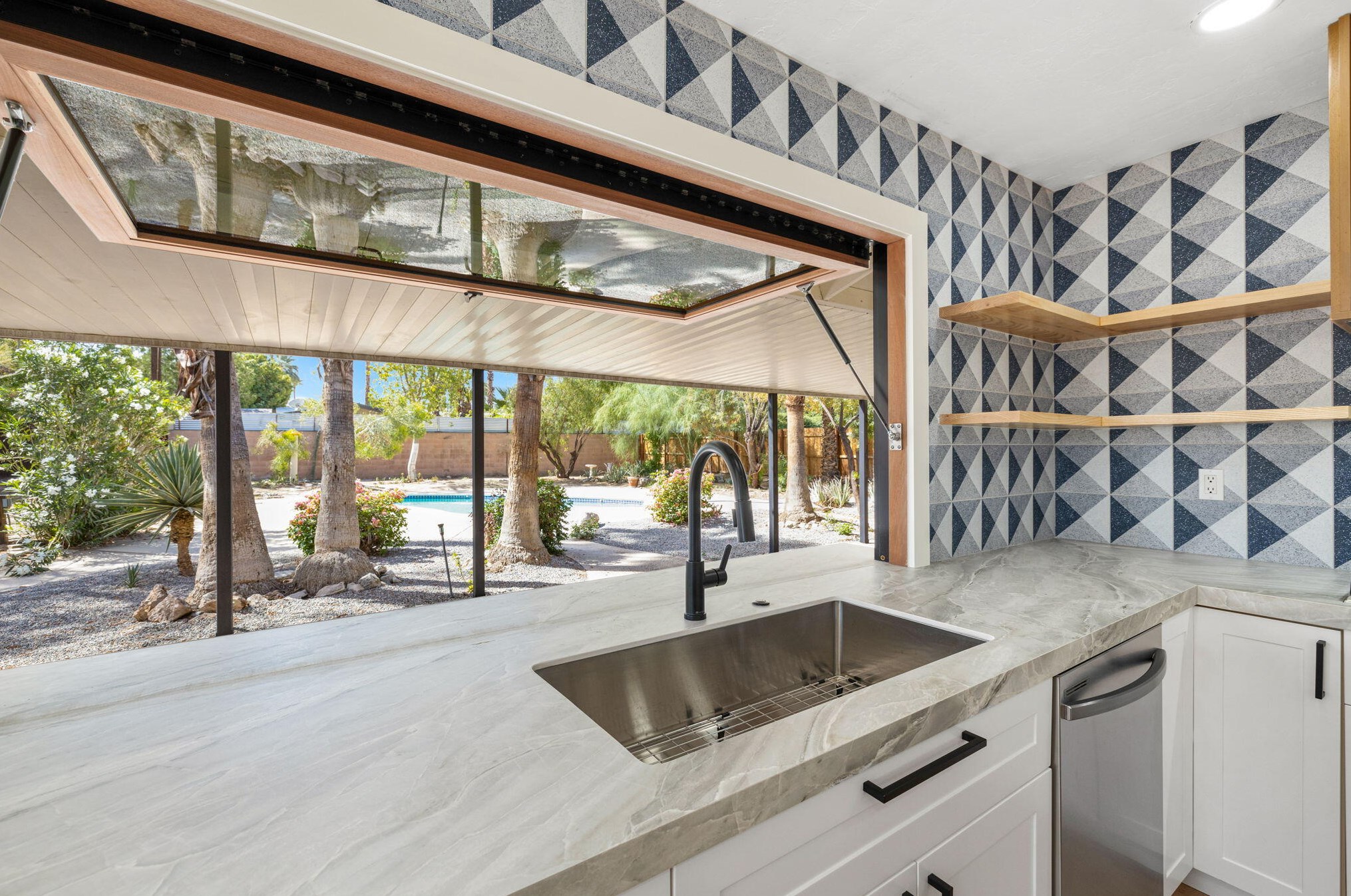 74619 Candlewood St, Palm Desert CA  92260-4511 exterior