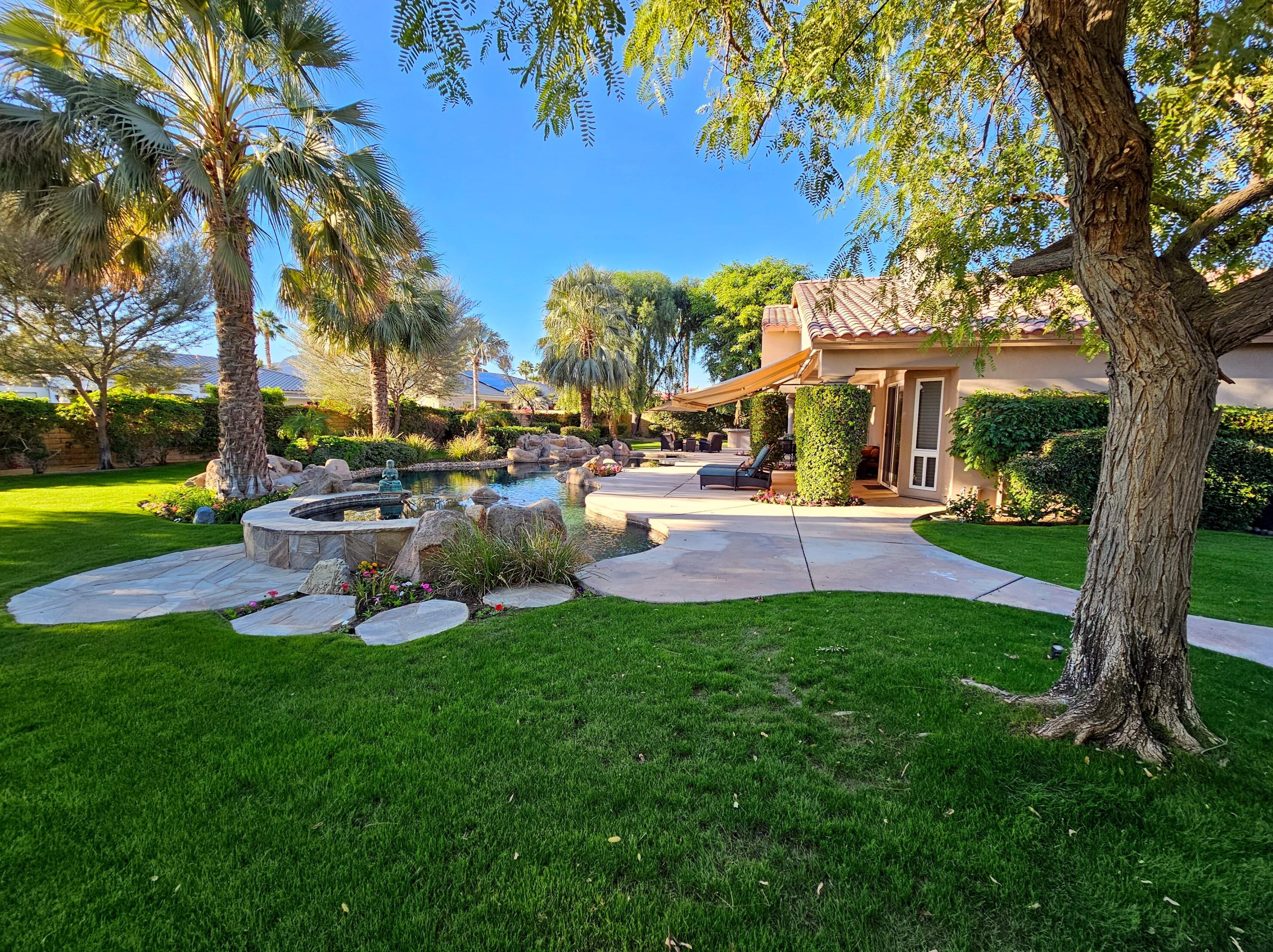 49635 Vista Luna, La Quinta, CA 92253