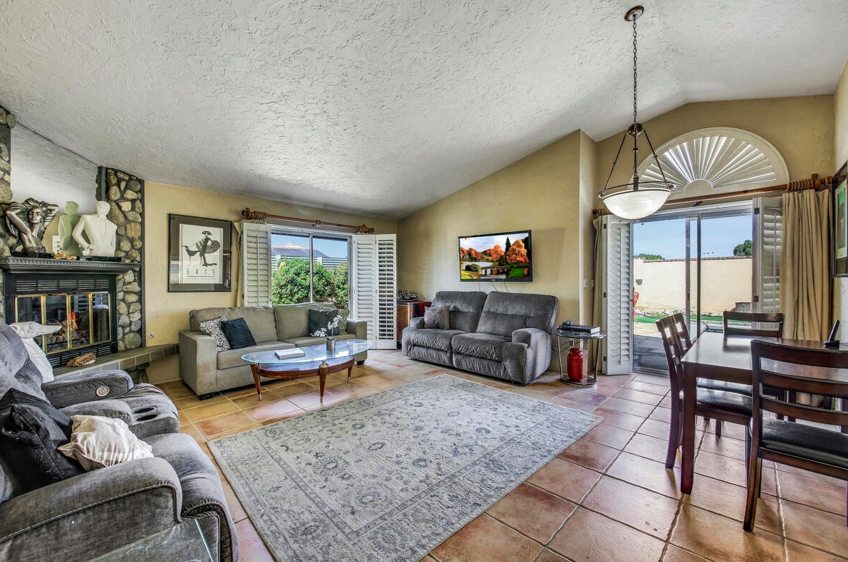 35015 Plumley Rd, Cathedral City CA  92234-7055 exterior