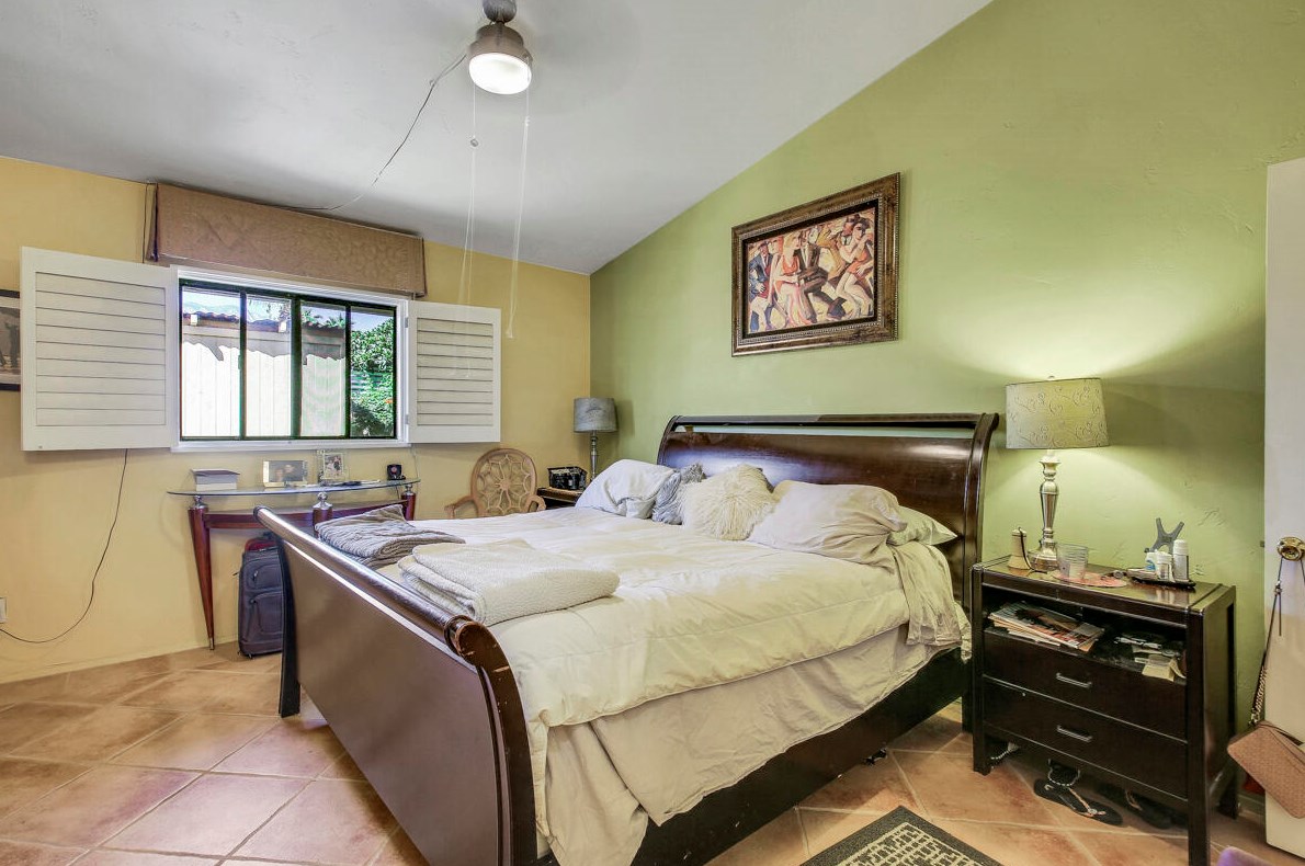 35015 Plumley Rd, Cathedral City CA  92234-7055 exterior