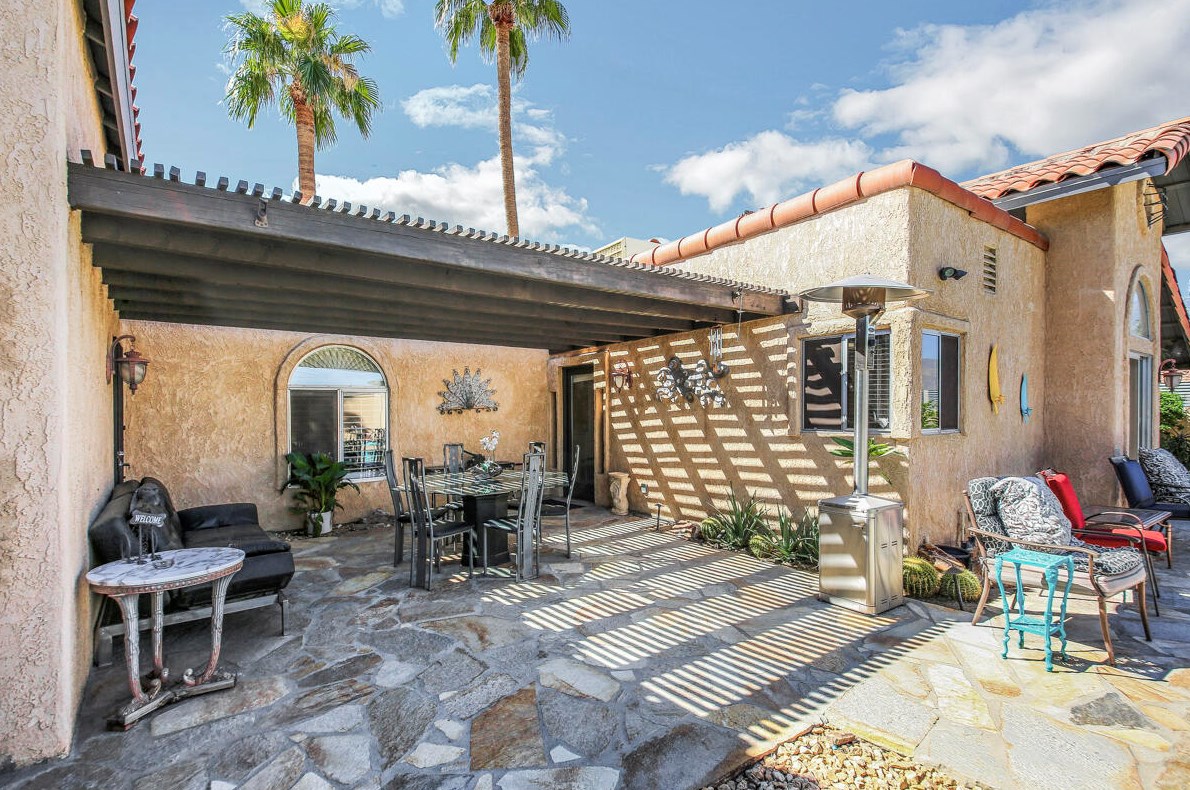 35015 Plumley Rd, Cathedral City CA  92234-7055 exterior