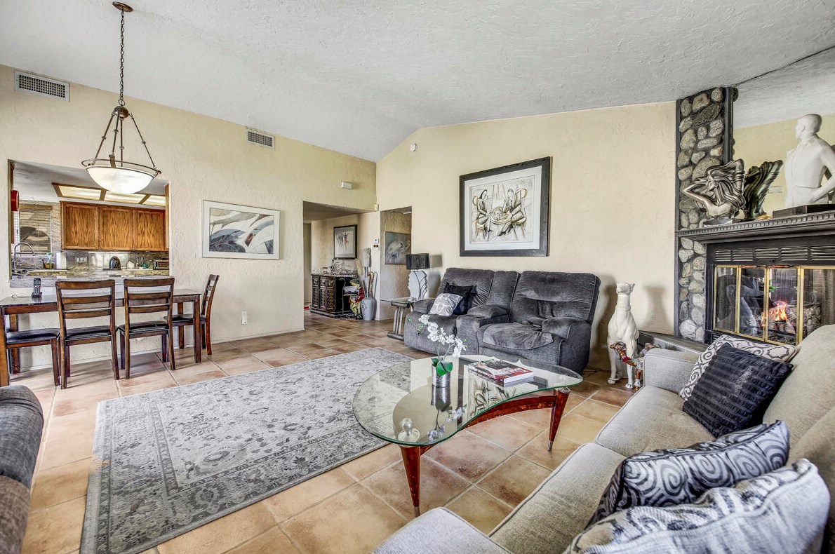 35015 Plumley Rd, Cathedral City CA  92234-7055 exterior