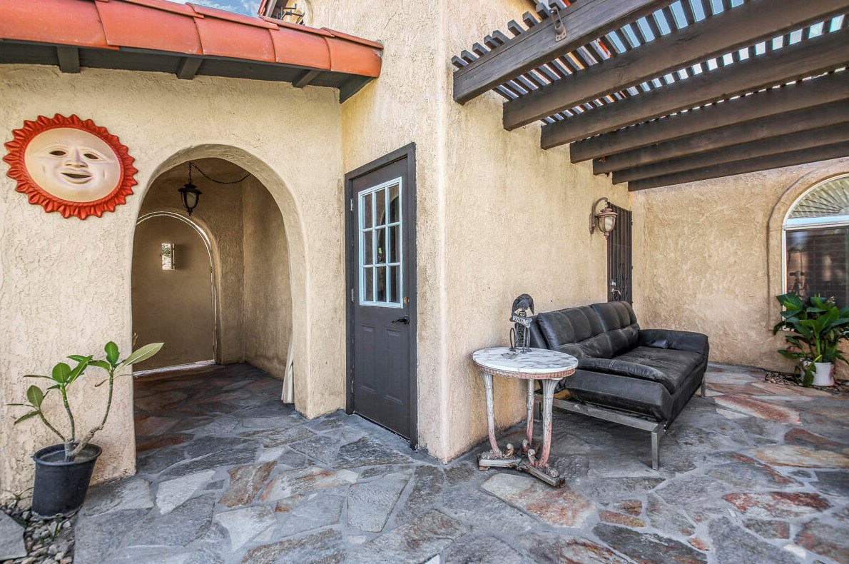 35015 Plumley Rd, Cathedral City CA  92234-7055 exterior