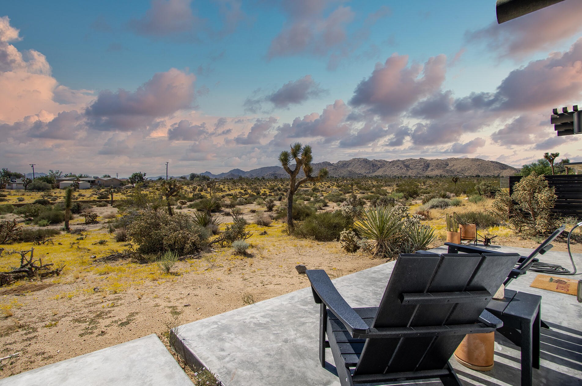 6785 San Angelo Ave, Joshua Tree, CA 92252