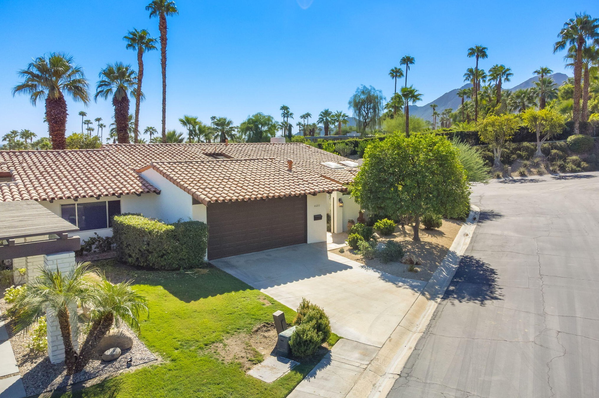40210 Via Del Cielo, Rancho Mirage, CA 92270