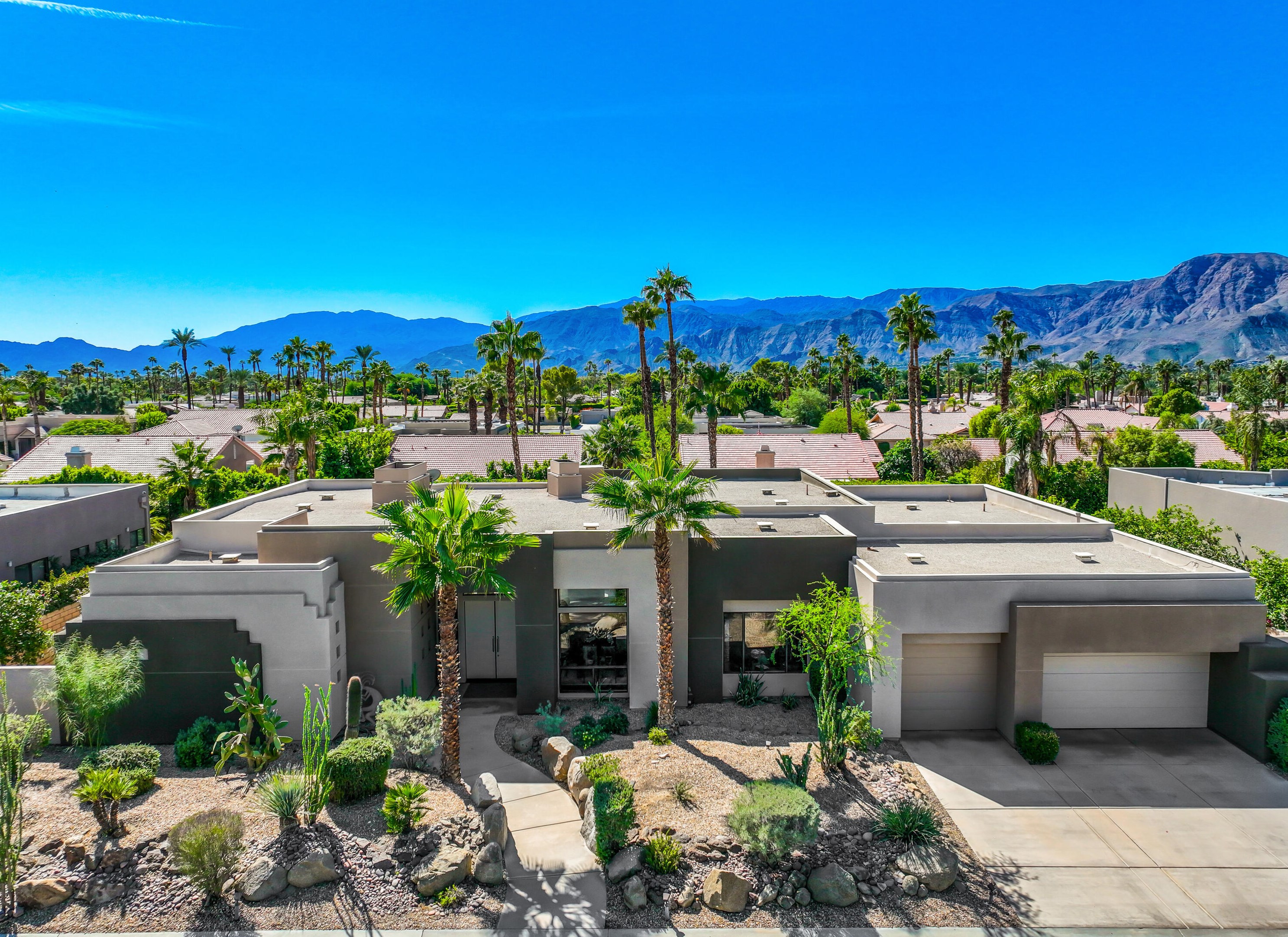10 Boulder Ln, Rancho Mirage, CA 92270