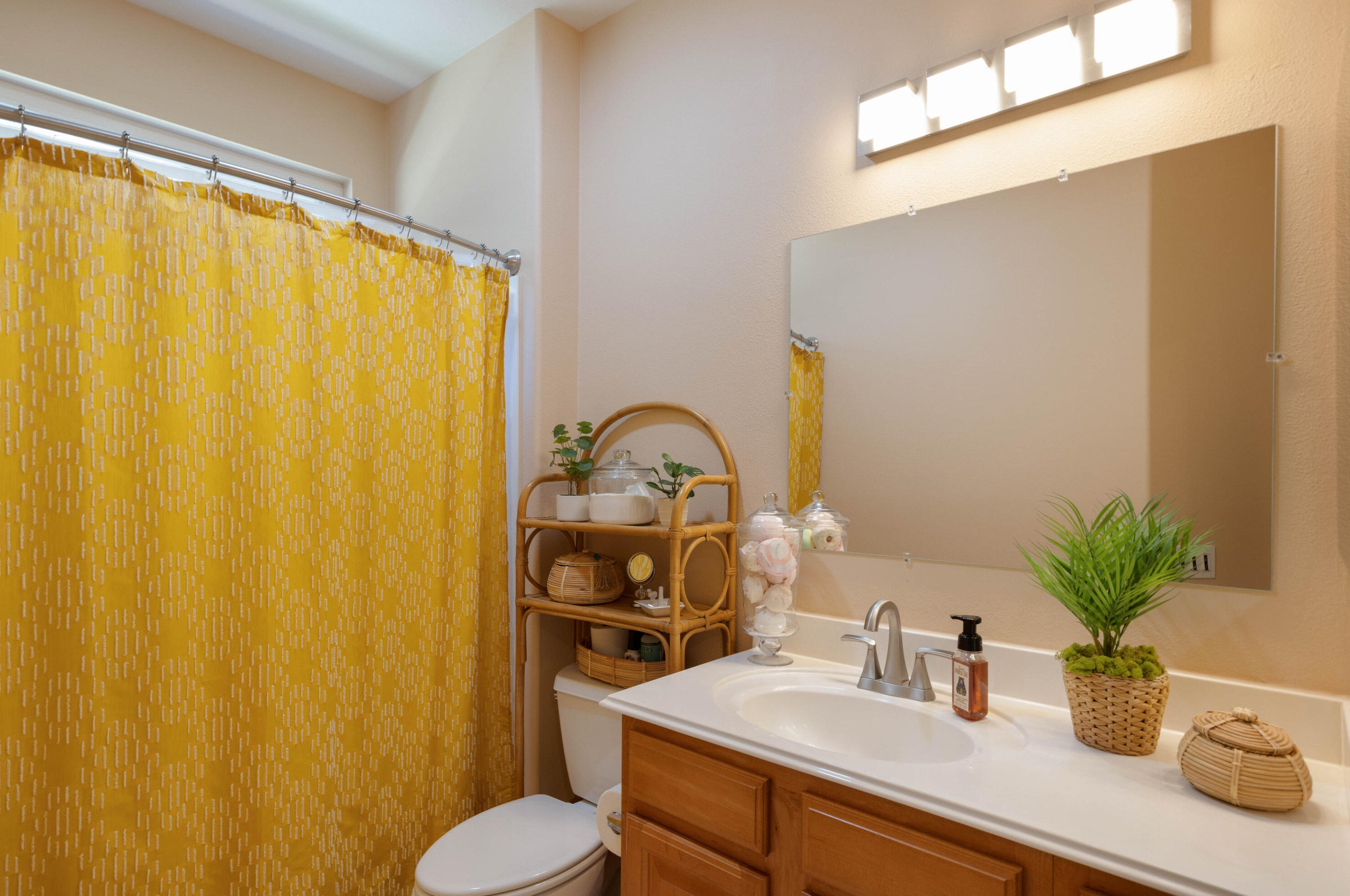 35276 Rosemont Dr, Palm Desert CA  92211-3743 exterior