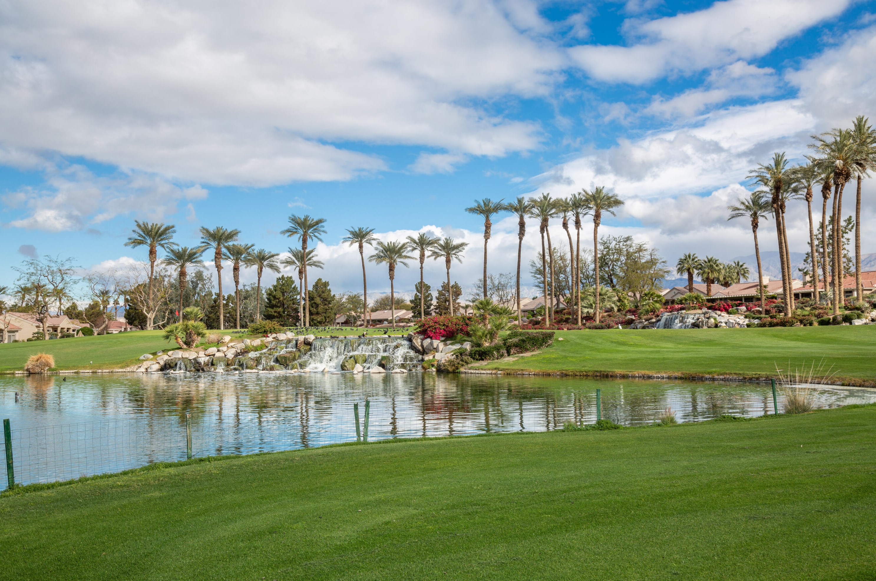 35276 Rosemont Dr, Palm Desert CA  92211-3743 exterior