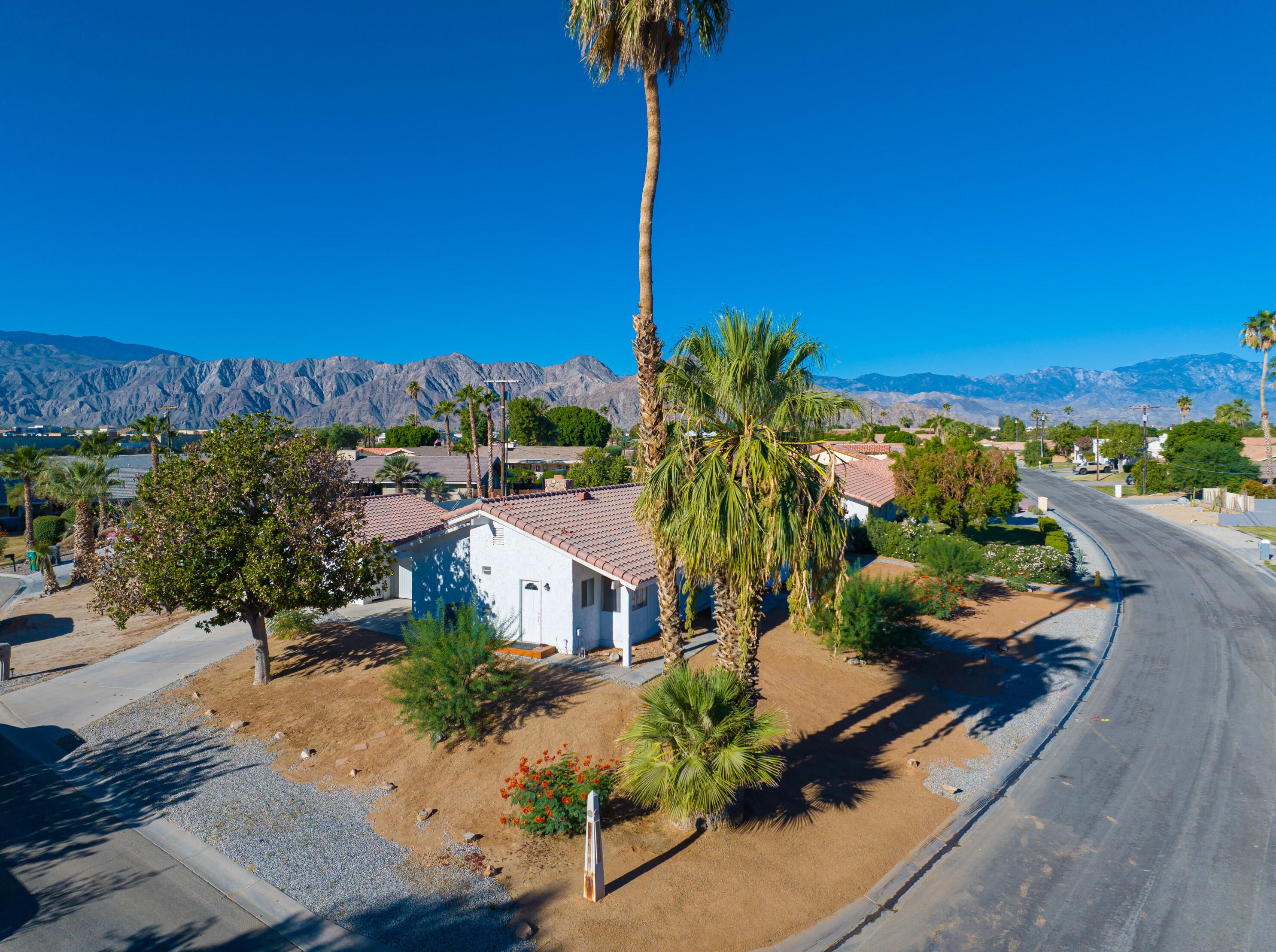 79855 Fiesta Dr, La Quinta, CA 92253