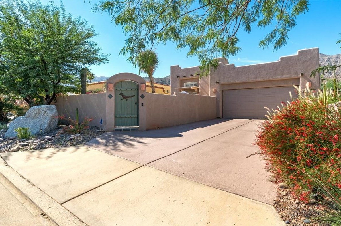 54715 Avenida Madero, La Quinta, CA 92253-3720