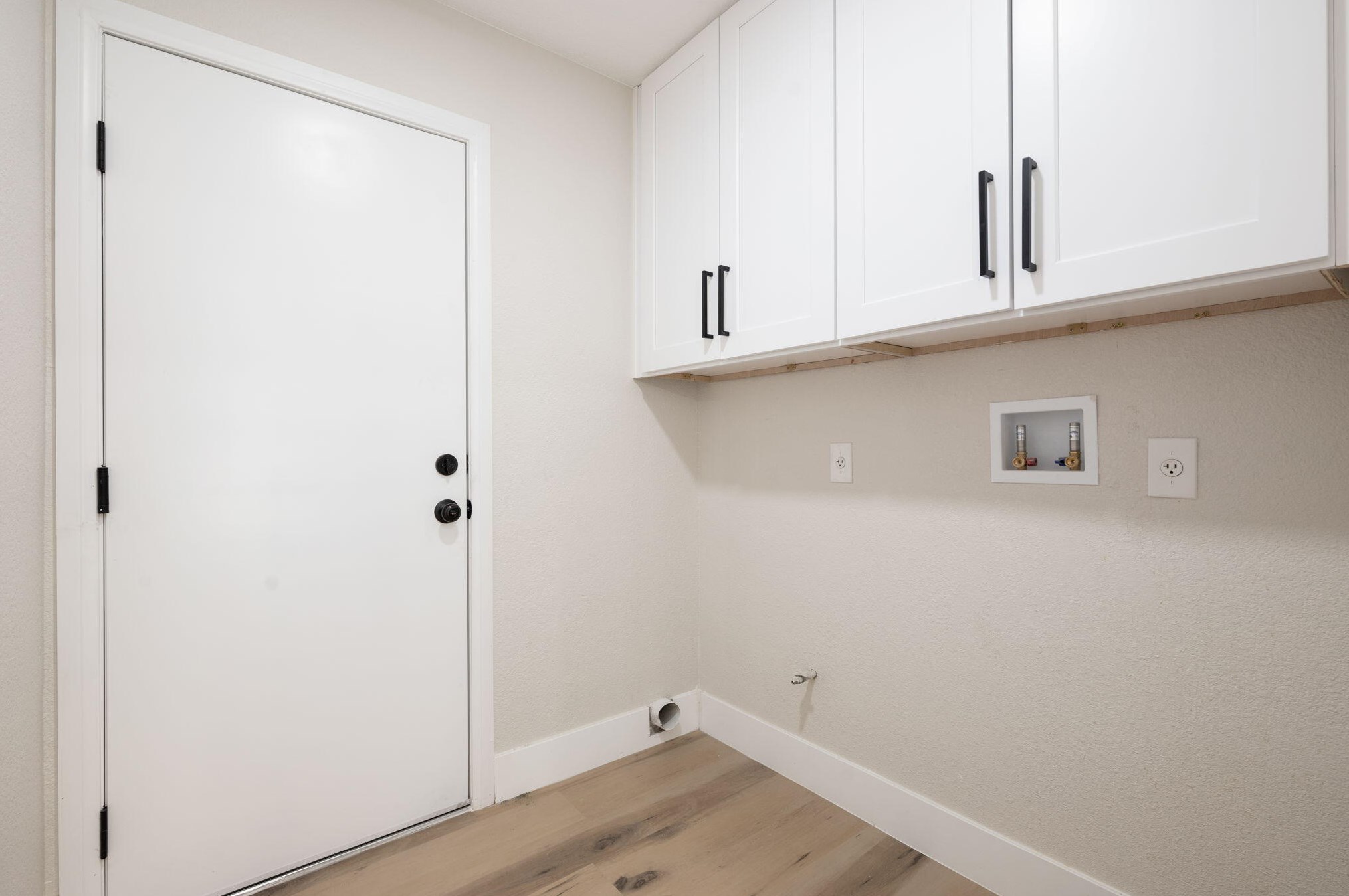 69330 Cypress Rd, Cathedral City CA  92234-2833 exterior