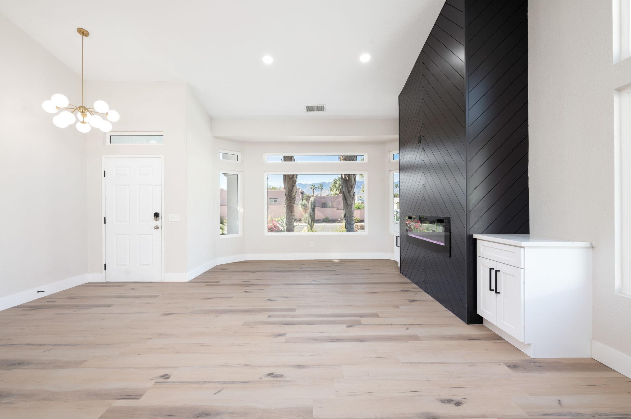 69330 Cypress Rd, Cathedral City CA  92234-2833 exterior