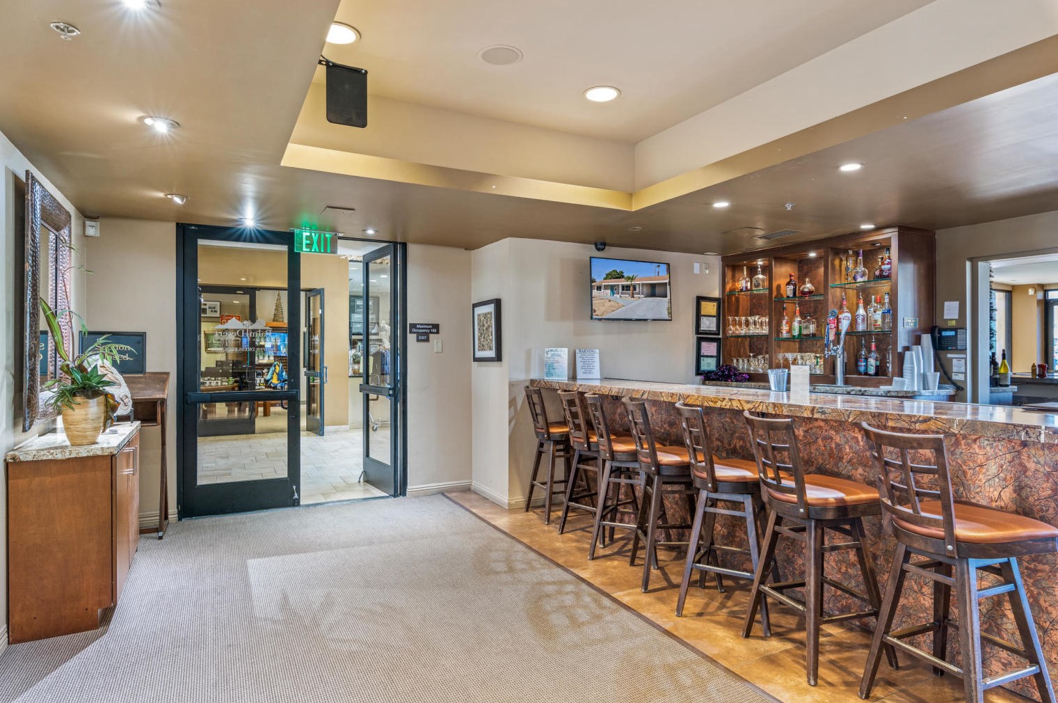 77565 California Dr, Palm Desert, CA 92211-8012