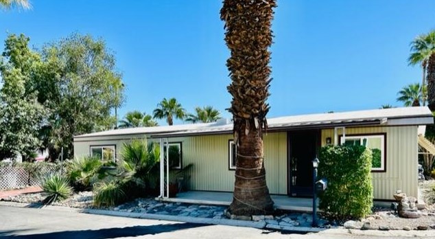 51555 Monroe St #102, Indio, CA 92201