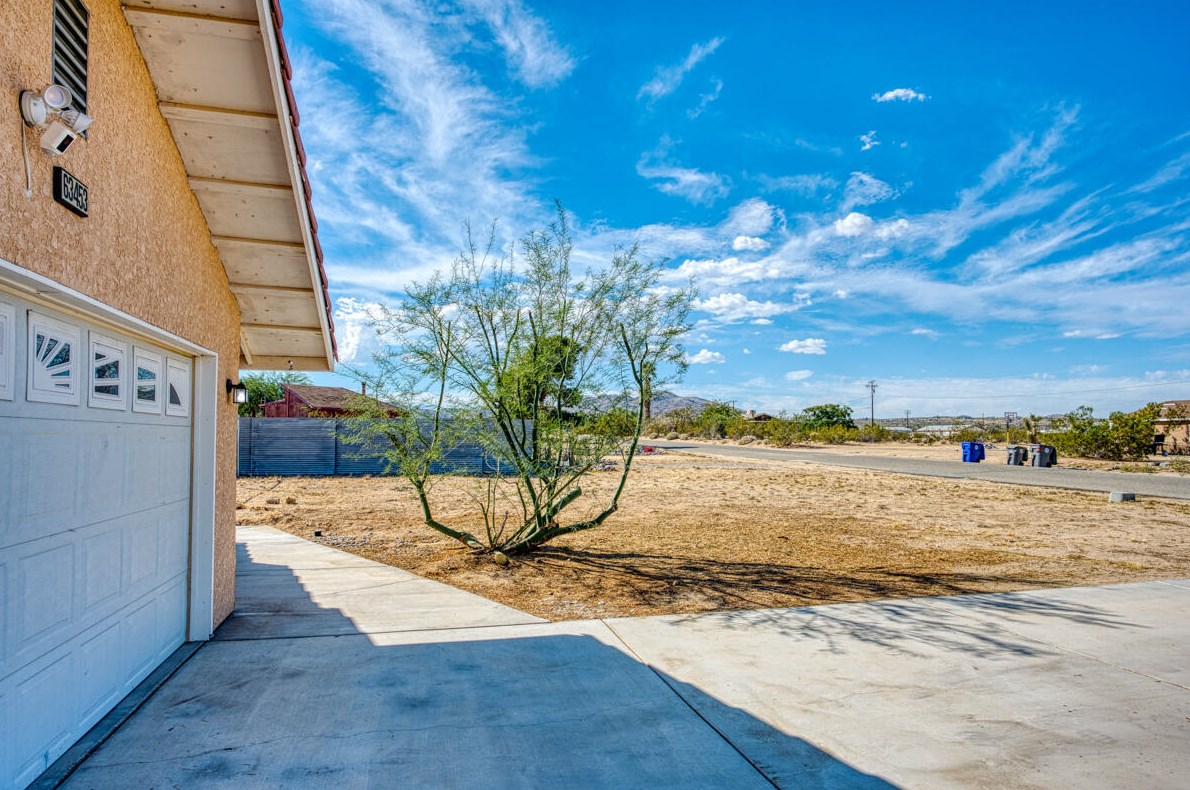63453 Walpi Dr, Joshua Tree CA  92252-4266 exterior