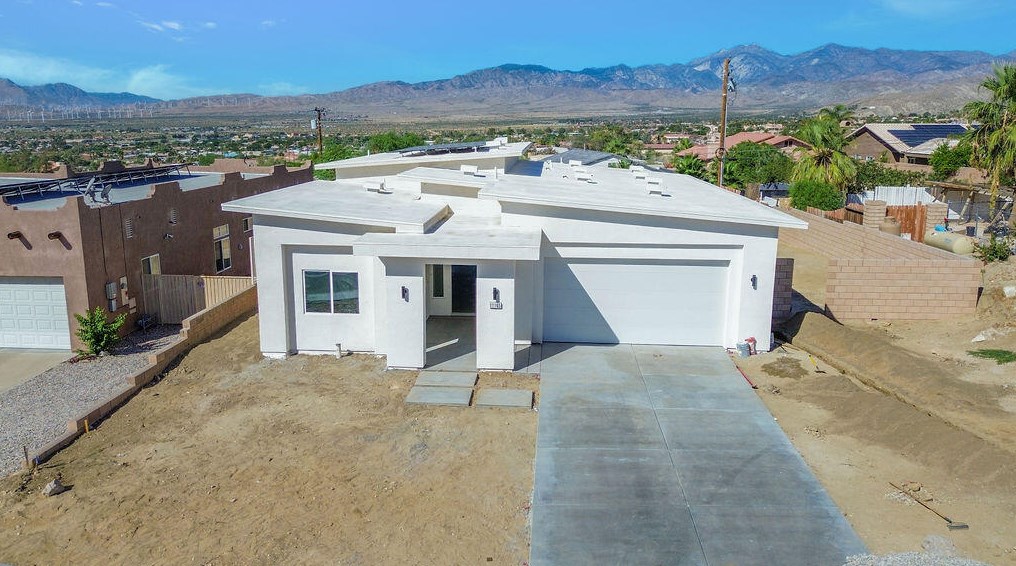 11165 Ambrosio Dr, Desert Hot Springs, CA 92240