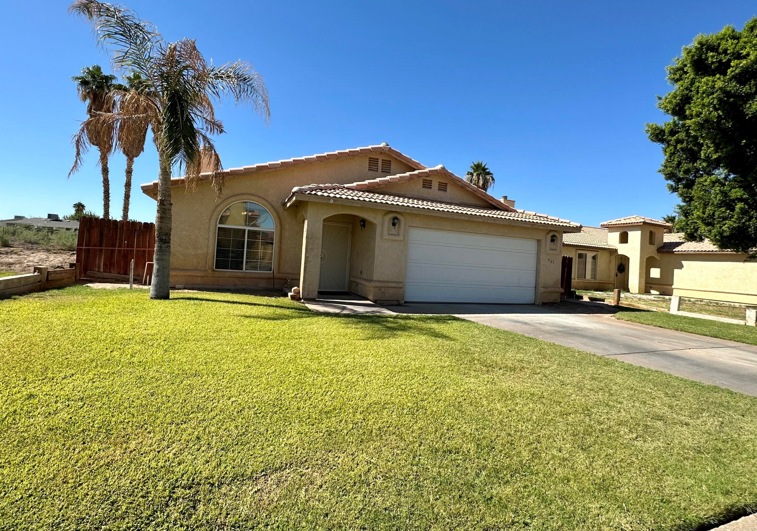 761 Yucca Dr, Blythe, CA 92225-1329