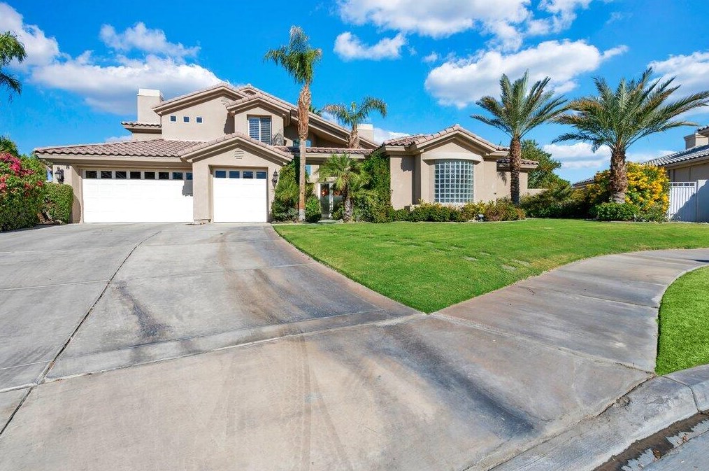 8 Scarborough Way, Rancho Mirage, CA 92270