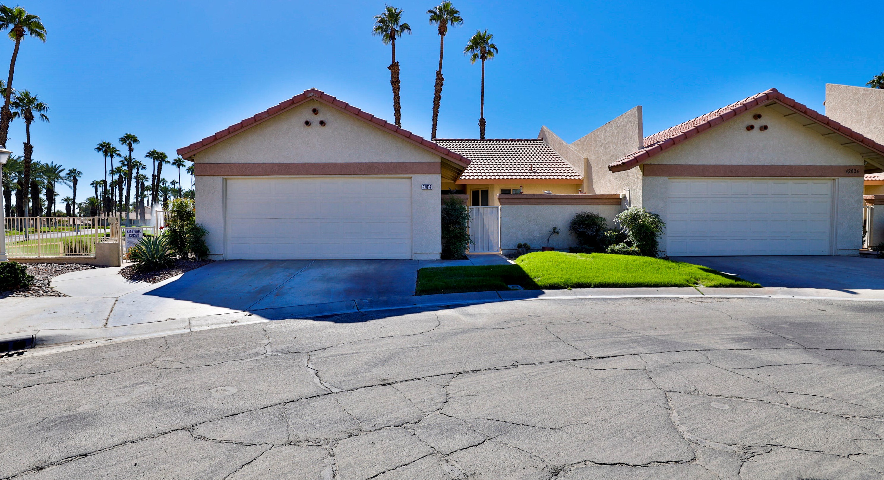 42014 Sand Dune Dr, Palm Desert, CA 92211