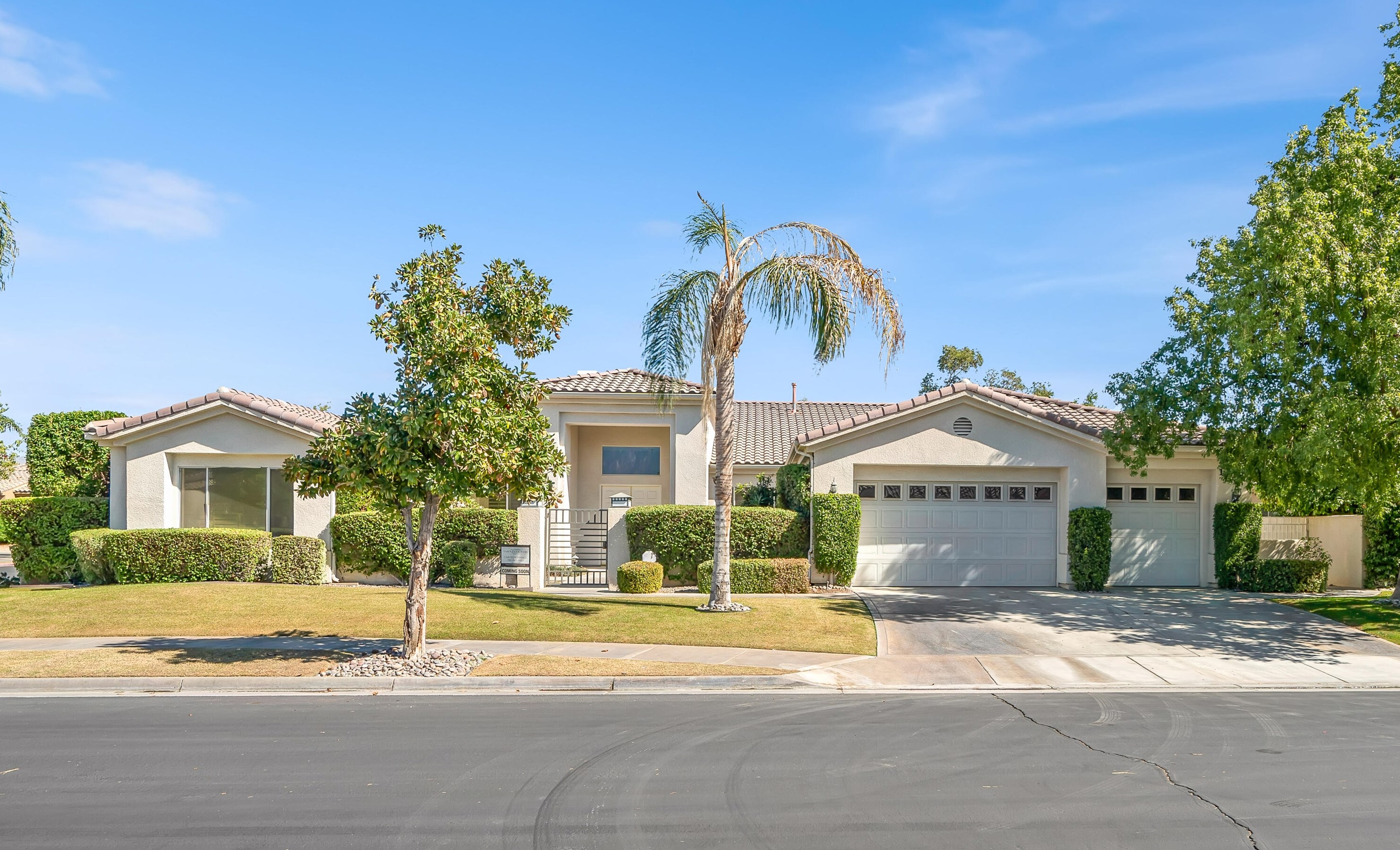 18 Normandy Way, Rancho Mirage, CA 92270