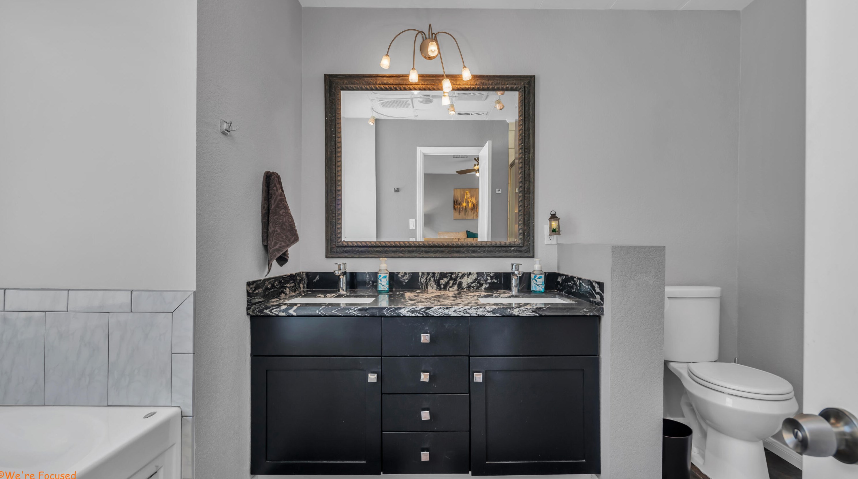 38650 Desert Greens Dr, Palm Desert CA  92260-1019 exterior
