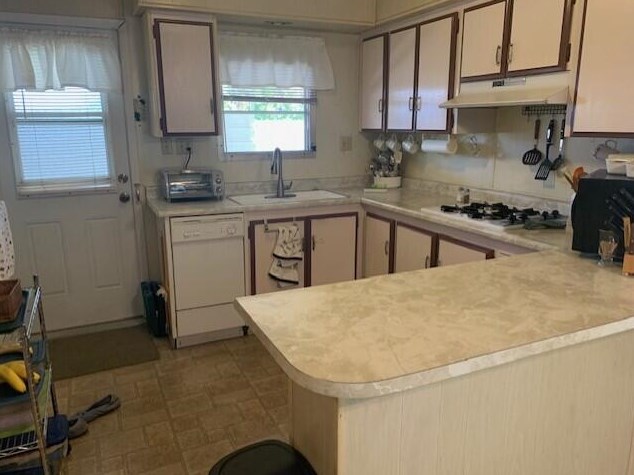222 Newport Dr, Palm Springs, CA 92264