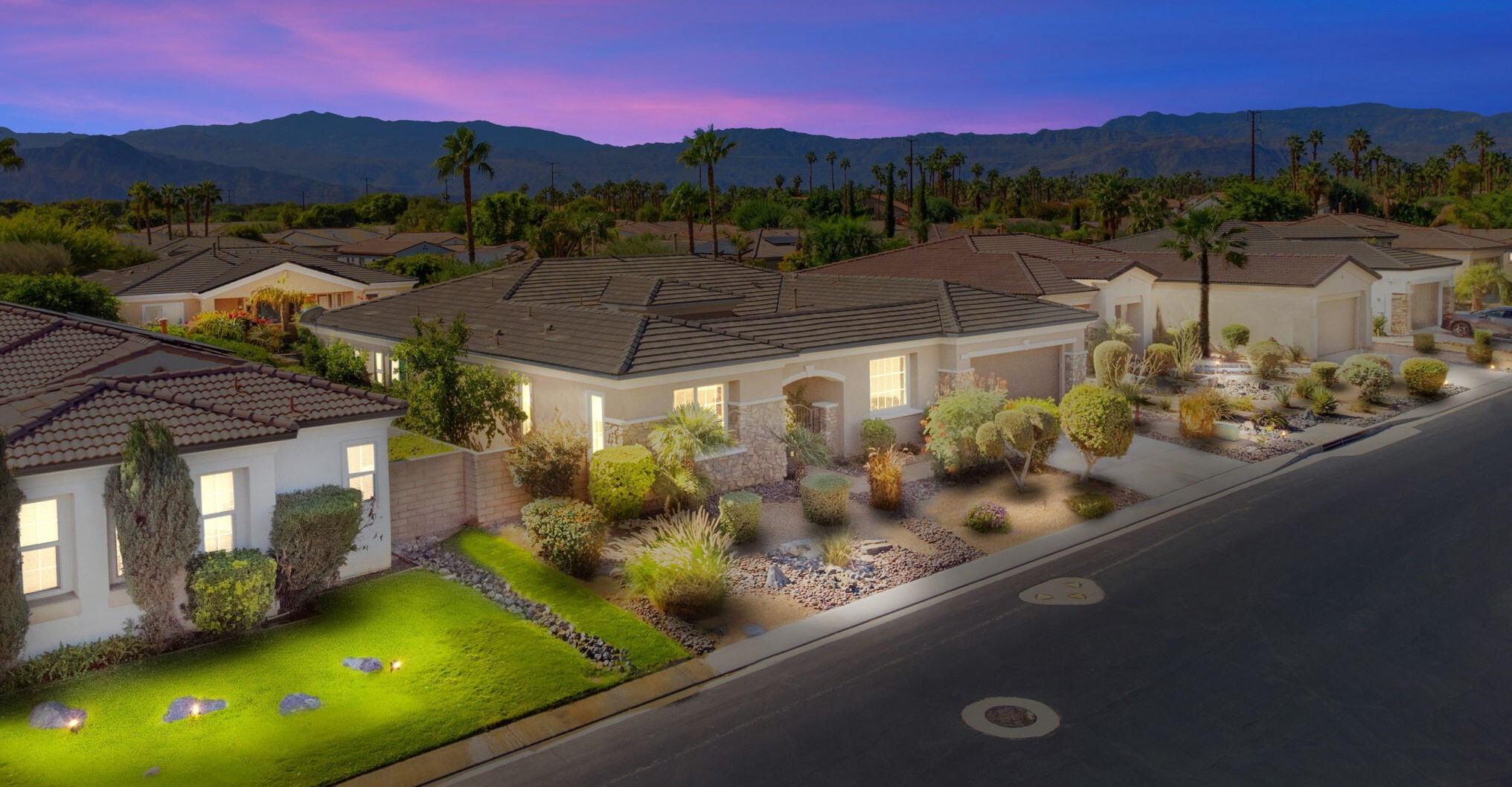 109 Brisa Dr, Palm Desert CA  92211-0779 exterior