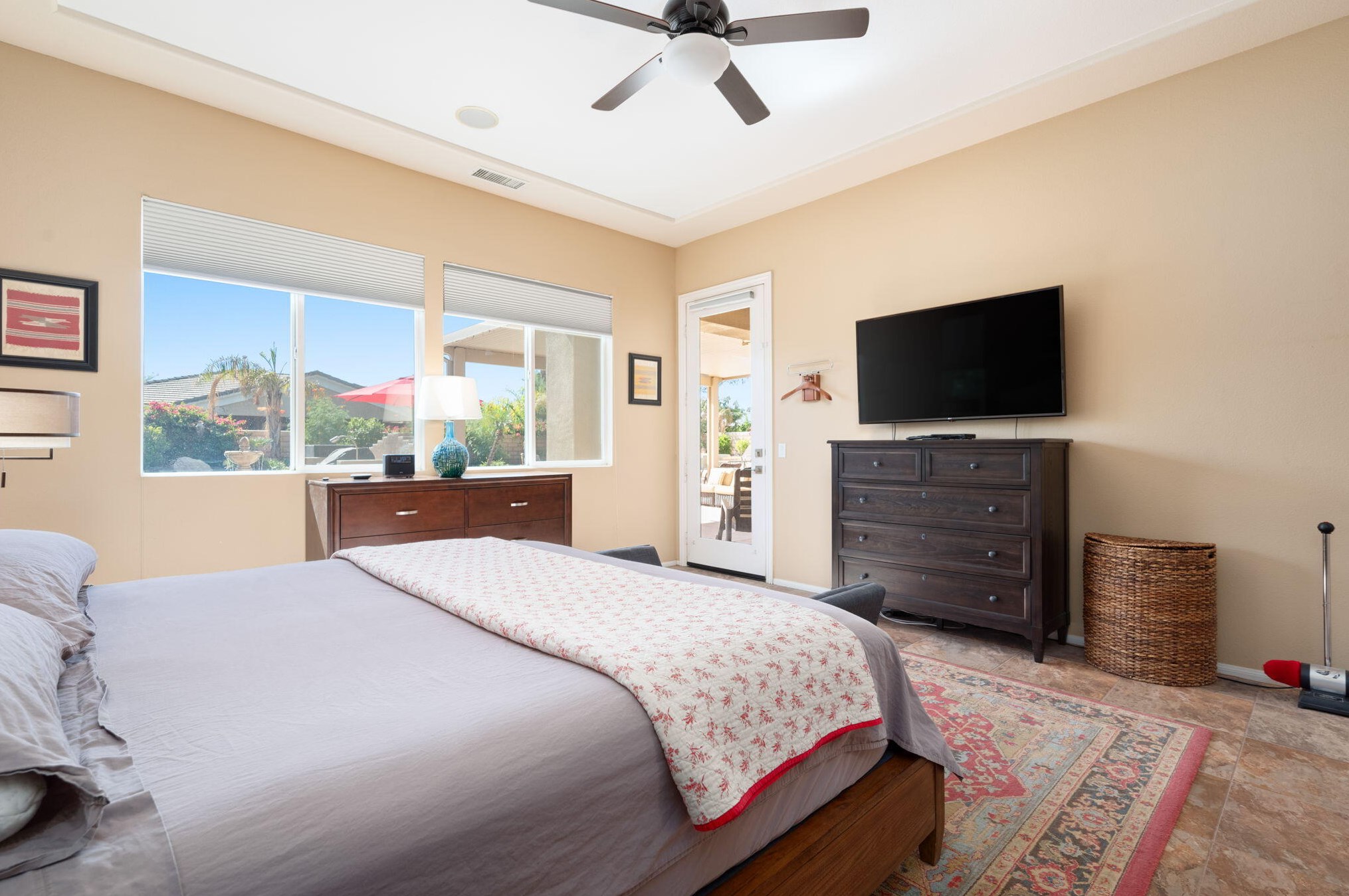 109 Brisa Dr, Palm Desert CA  92211-0779 exterior