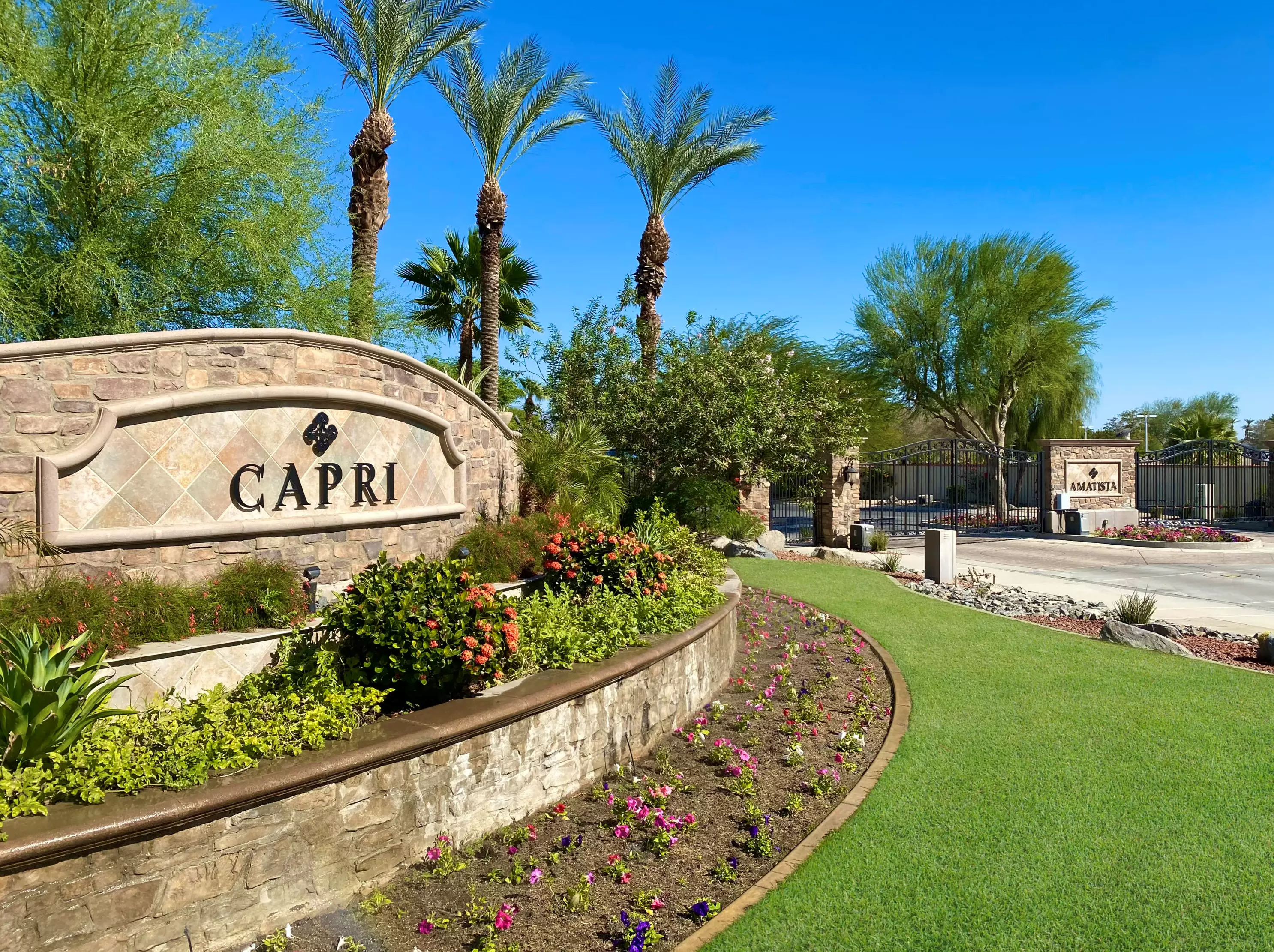 109 Brisa Dr, Palm Desert CA  92211-0779 exterior