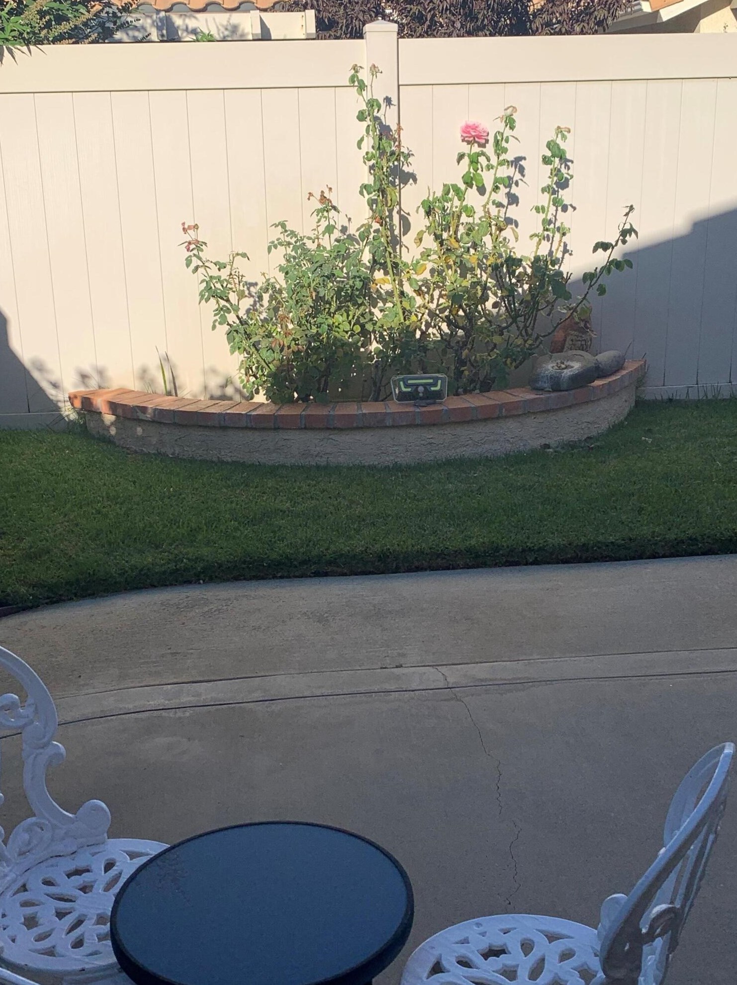 1308 Pleasant Valley Ave, Banning CA  92220-5431 exterior