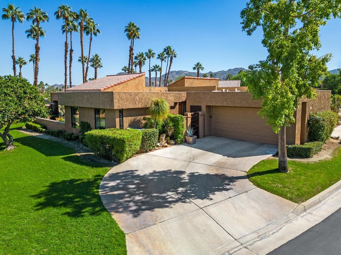 48638 Torrito Ct, Palm Desert, CA 92260-6647