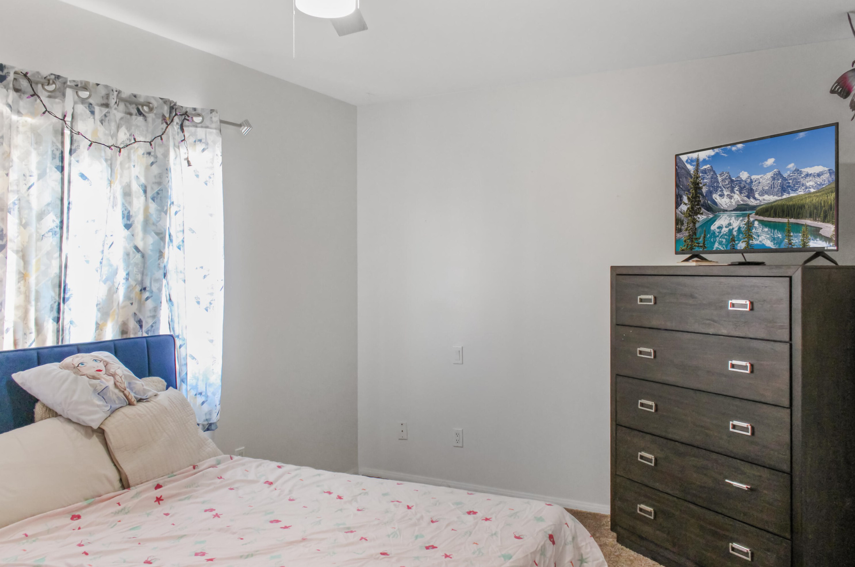 33300 Campus Ln, Cathedral City CA  92234-4675 exterior