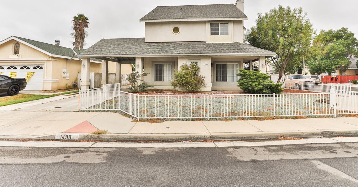 1496 Dusty Hill Rd, Hemet, CA 92545-9235