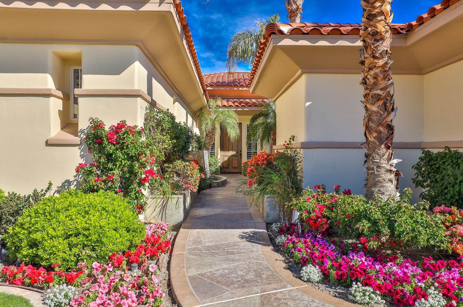 79380 Citrus, La Quinta CA  92253-8520 exterior