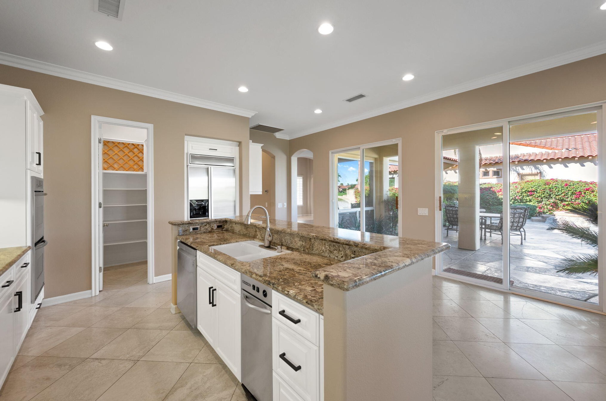 79380 Citrus, La Quinta CA  92253-8520 exterior